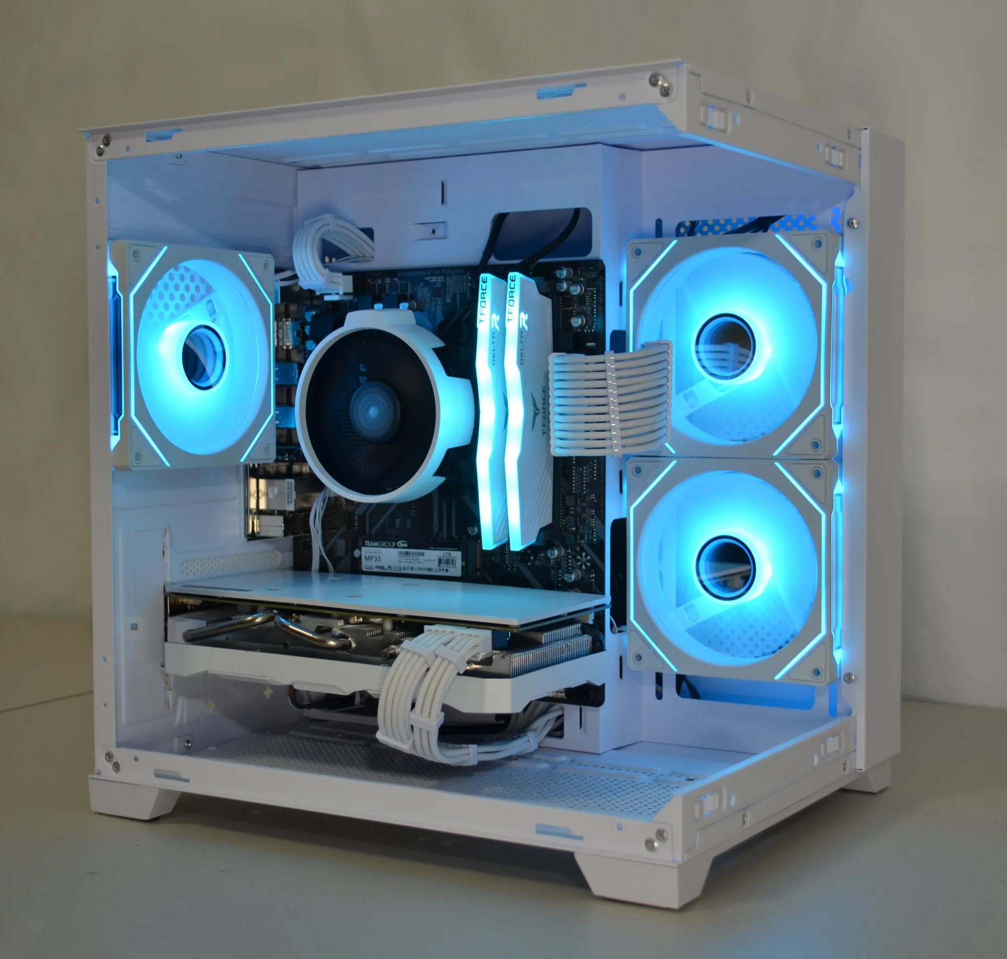 🧊Frostbite❄️- RX 5700 XT (Better than RTX 3060) | Ryzen 5 3600X | 1 TB NVMe