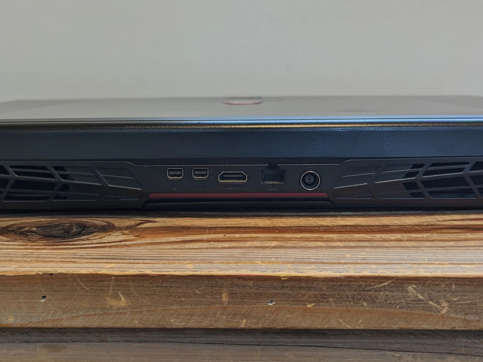MSI Dominator Pro GT72-2QD - i7-4710HQ, RARE GTX 970M 6GB, 16GB RAM, 256GB SSD + 1TB HDD, Win 11