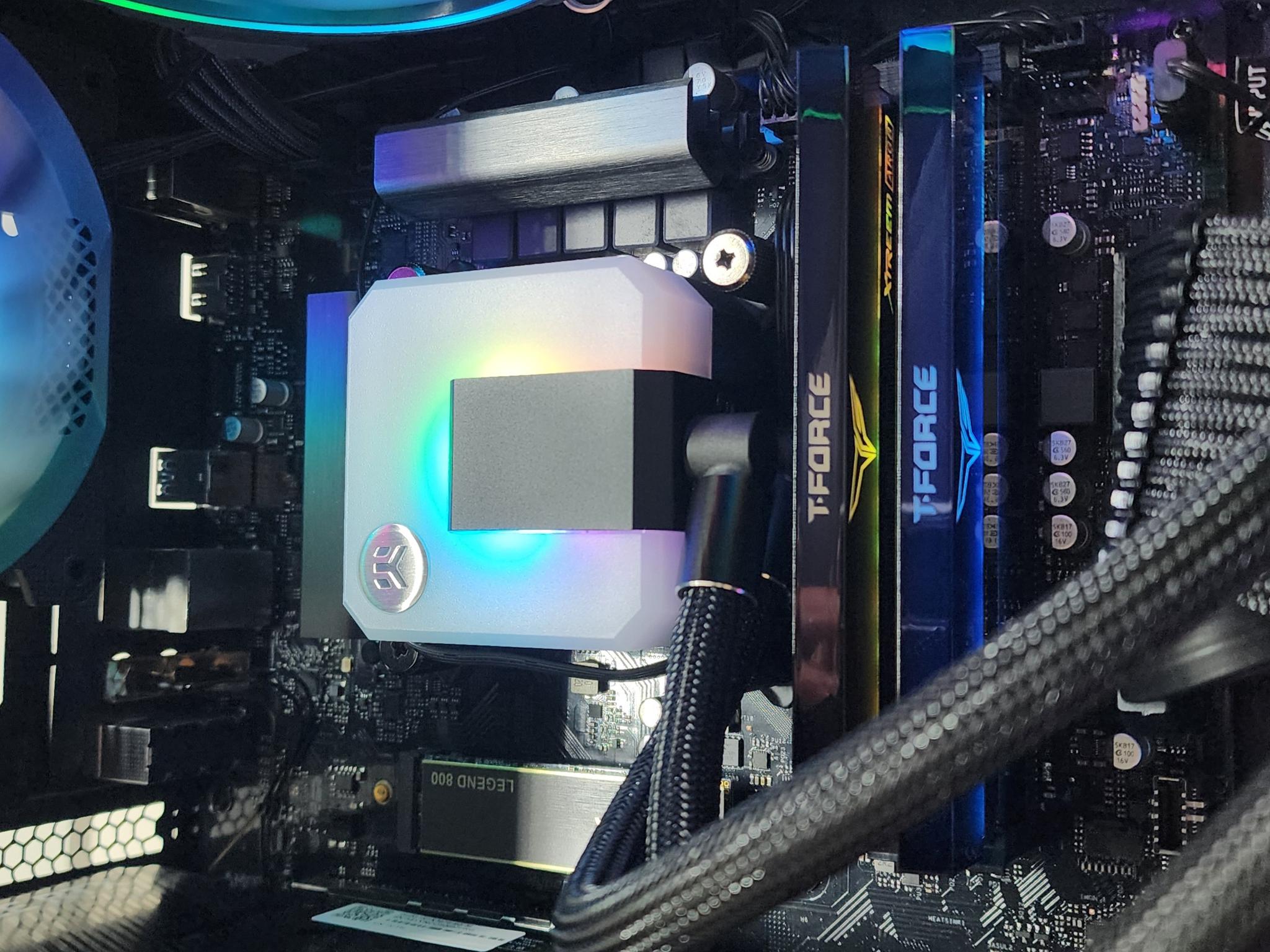 Gaming PC i7-11700K 32GB RAM 1TB SSD RTX 3070 8GB Windows 11 Computer