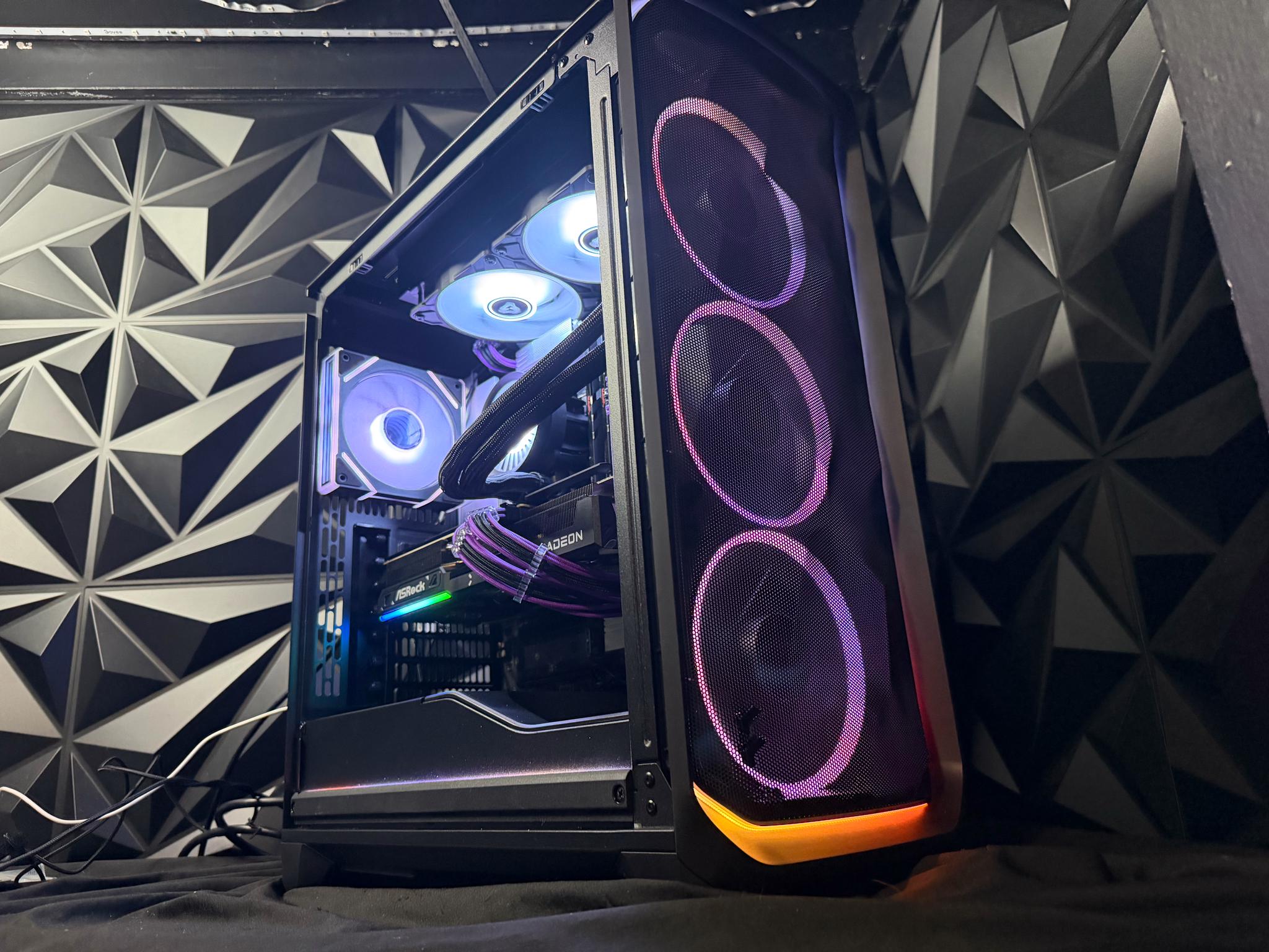 💜🌆 VIOLET CITY 🌆💜Ryzen 5 9600X| RX 9070XT| 32 GB DDR5|2 TB NVMe| 850W PSU