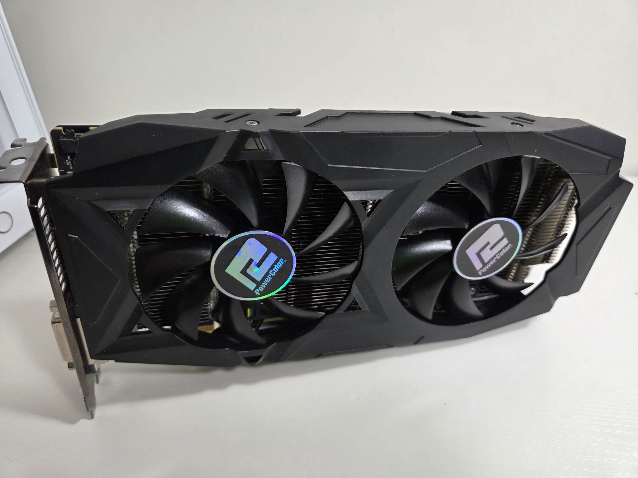 RX 580 8GB budget 1080p GPU