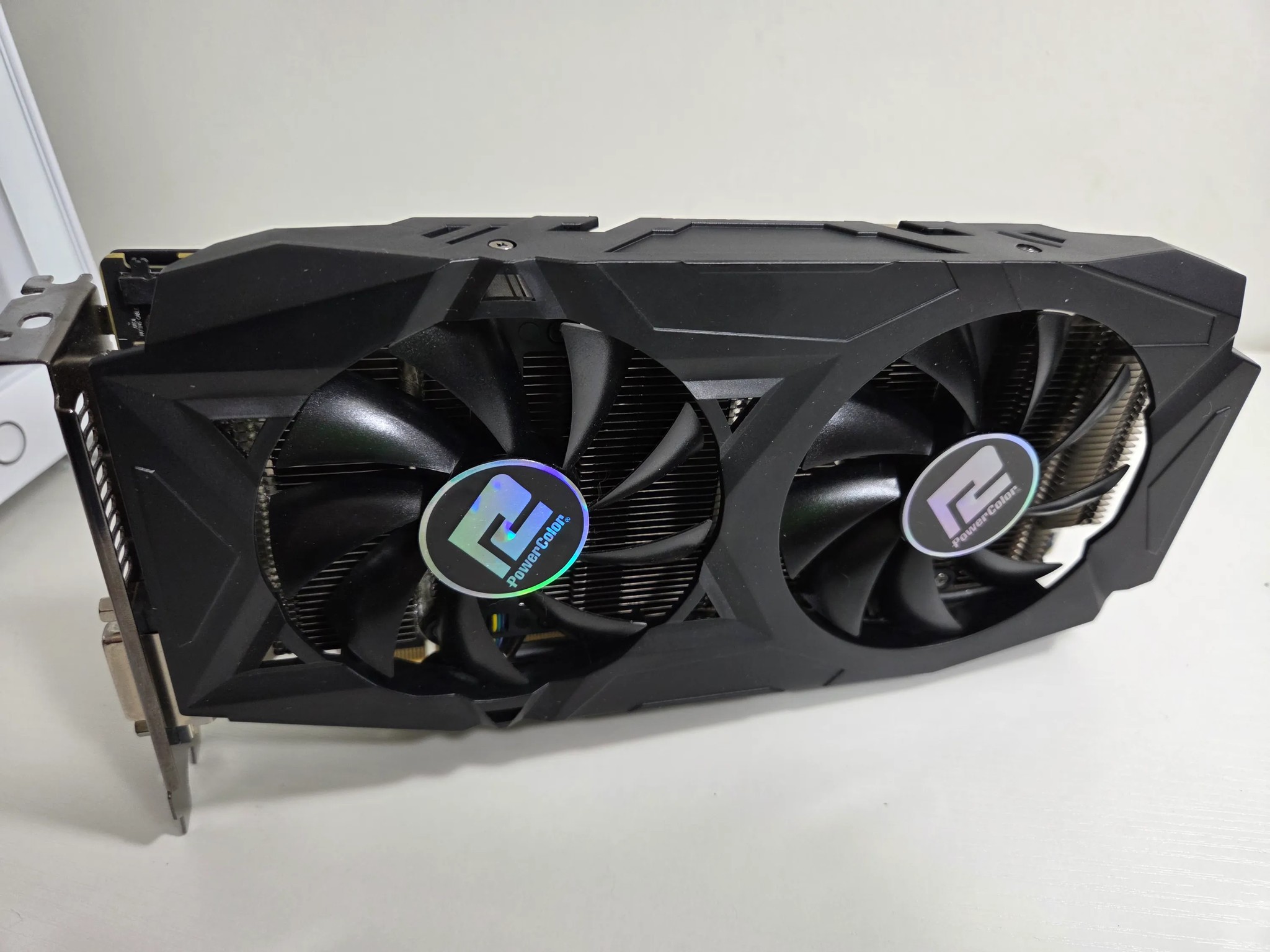 RX 580 8GB budget 1080p GPU