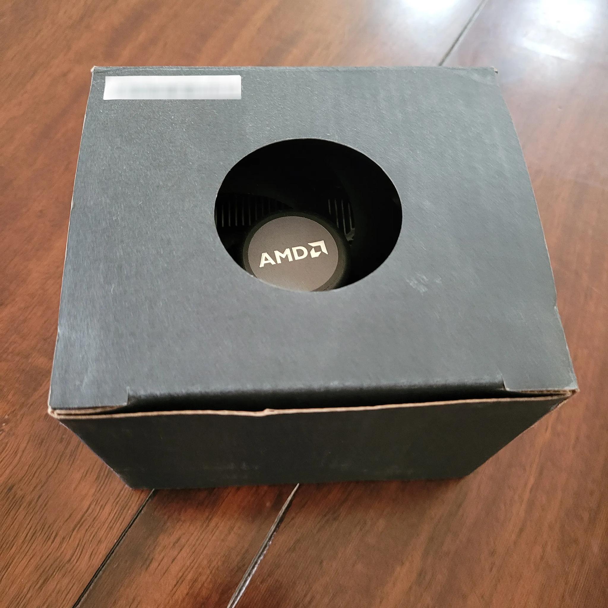 AMD Ryzen 7 2700 8-Core Processor (with Wraith Spire LED Cooler) NO OG BOX