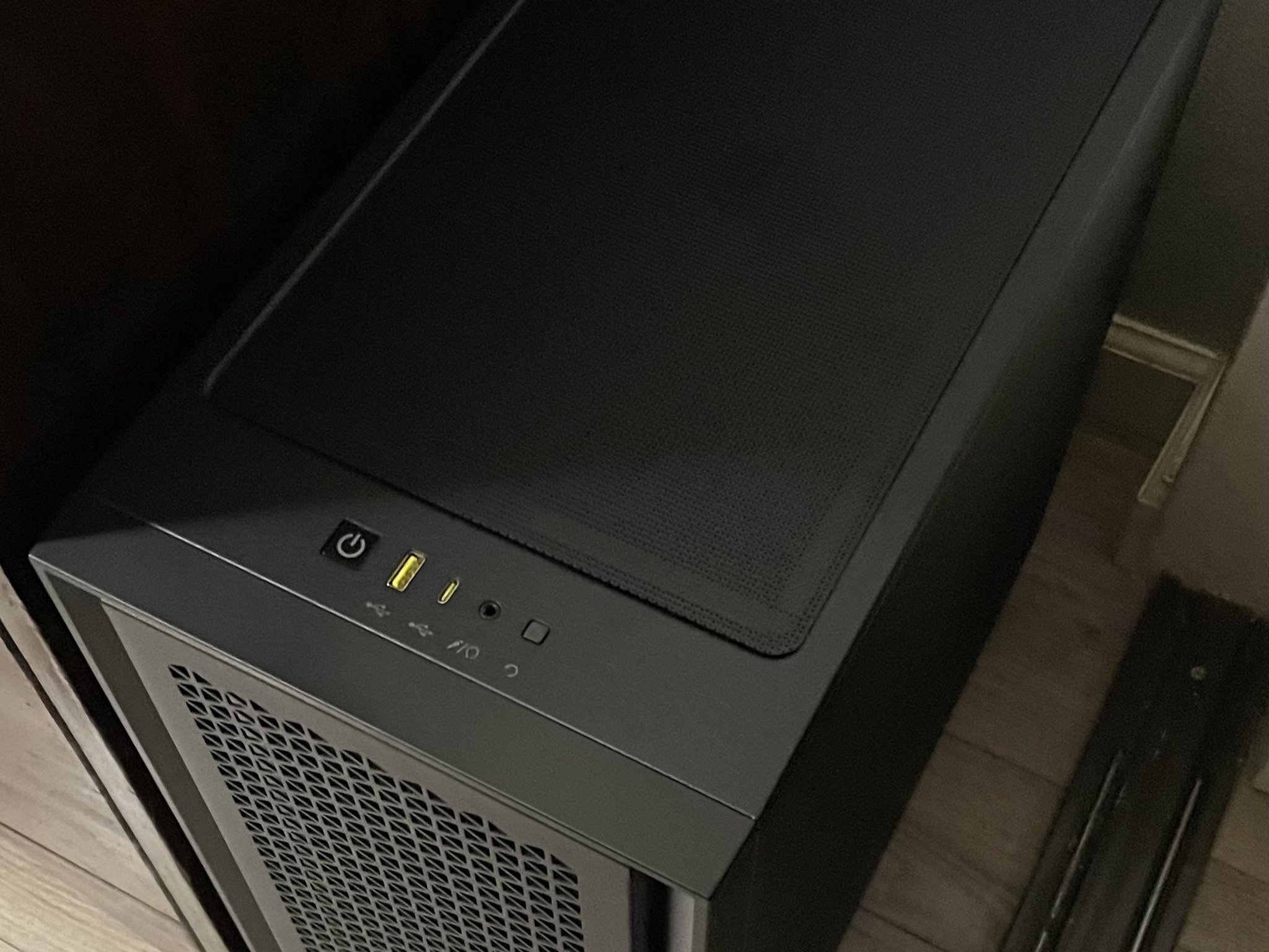 Corsair 4000D Airflow Mid-Tower ATX Case