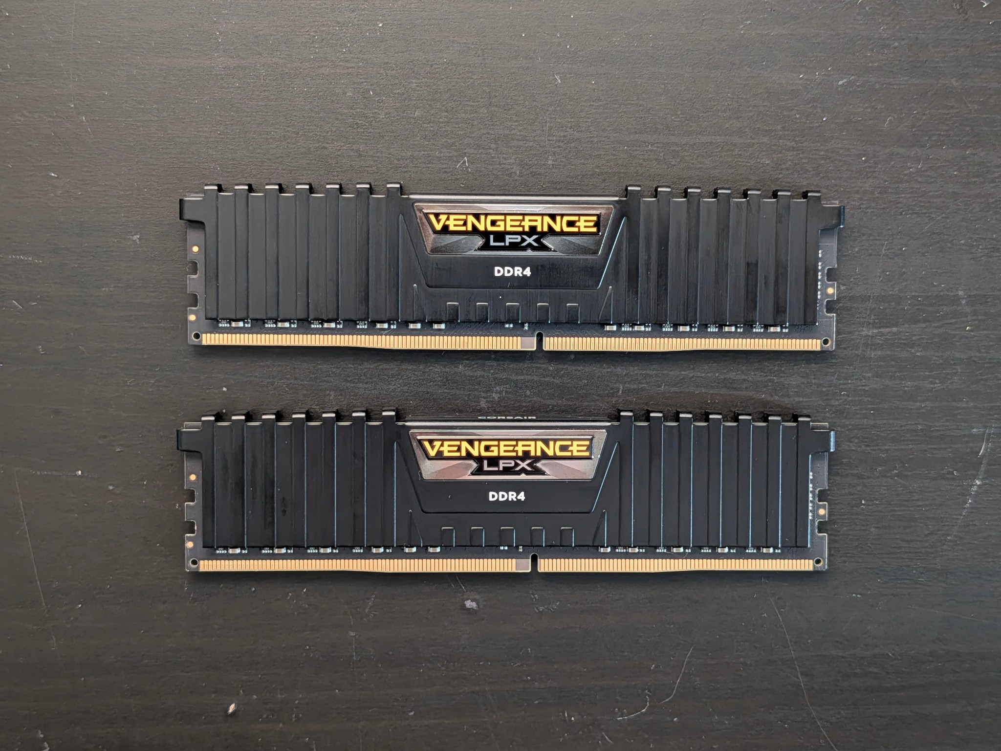 Corsair Vengeance LPX 64GB (2x32GB) RAM DDR4 3200MHz CL16 CMK64GX4M2E3200C16