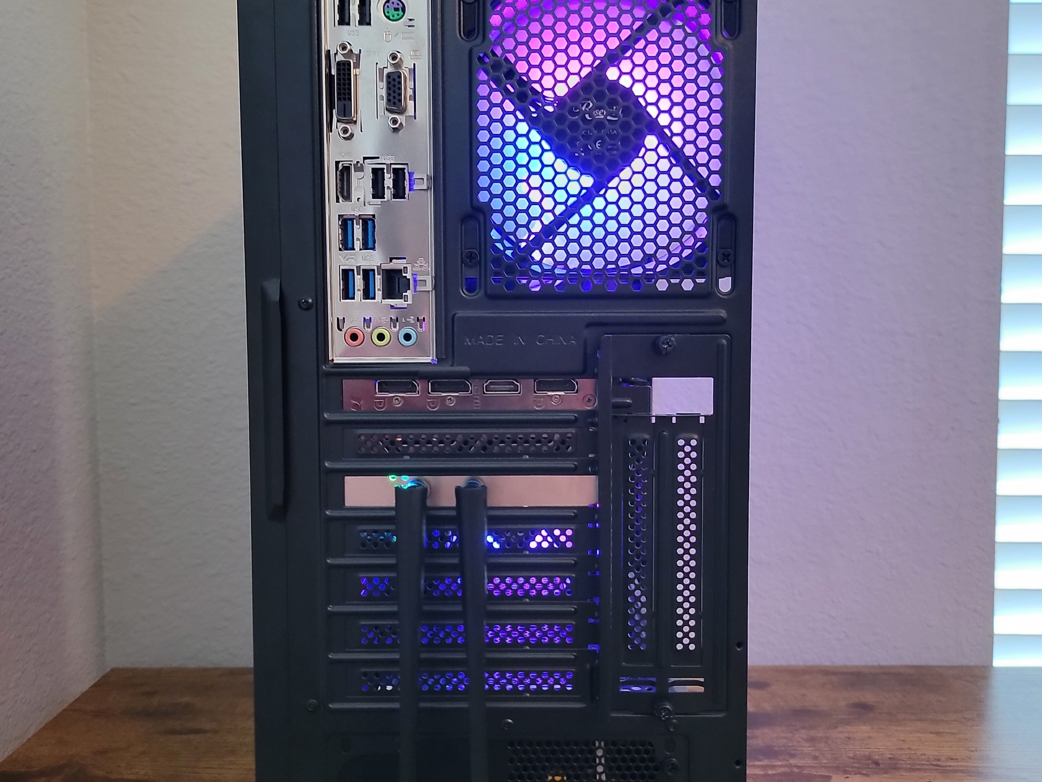 180+ FPS Fortnite | GTX 1660 Super 6GB | Ryzen 5 1600 | 16GB DDR4 | 512Gb Nvme | Windows 11