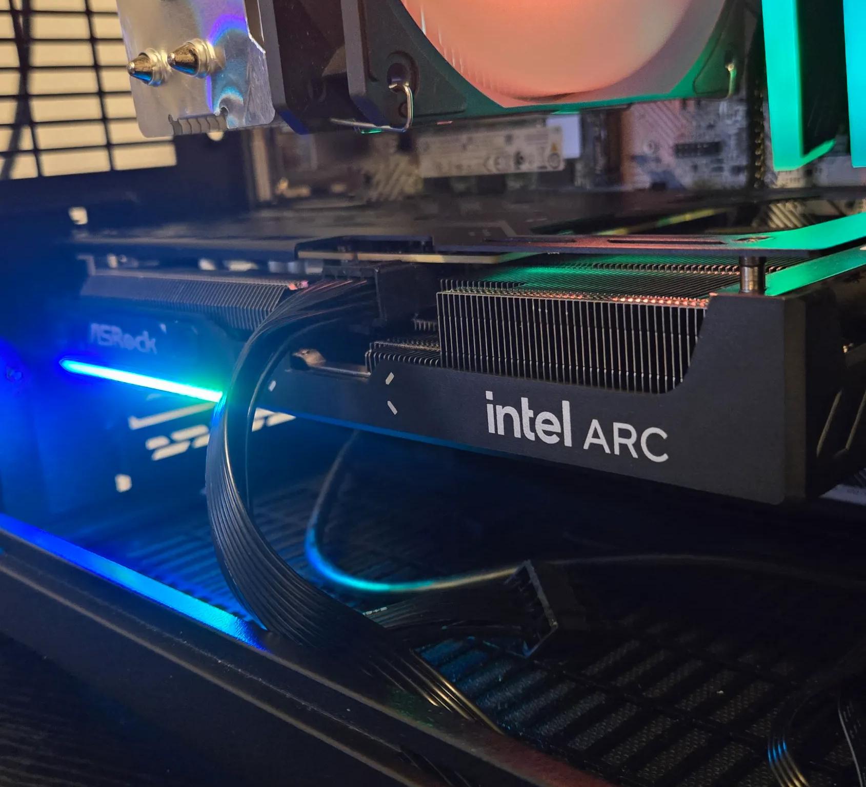 🧙 BATTLEMAGE 🧙 RYZEN 5 5600 / INTEL ARC B570 / 1TB / 32GB