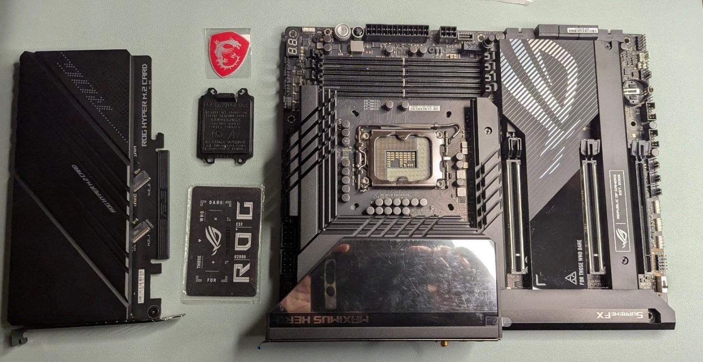 ASUS ROG Maximus Z790 Hero Motherboard + ROG Hyper M.2 Card + DDR5 Support