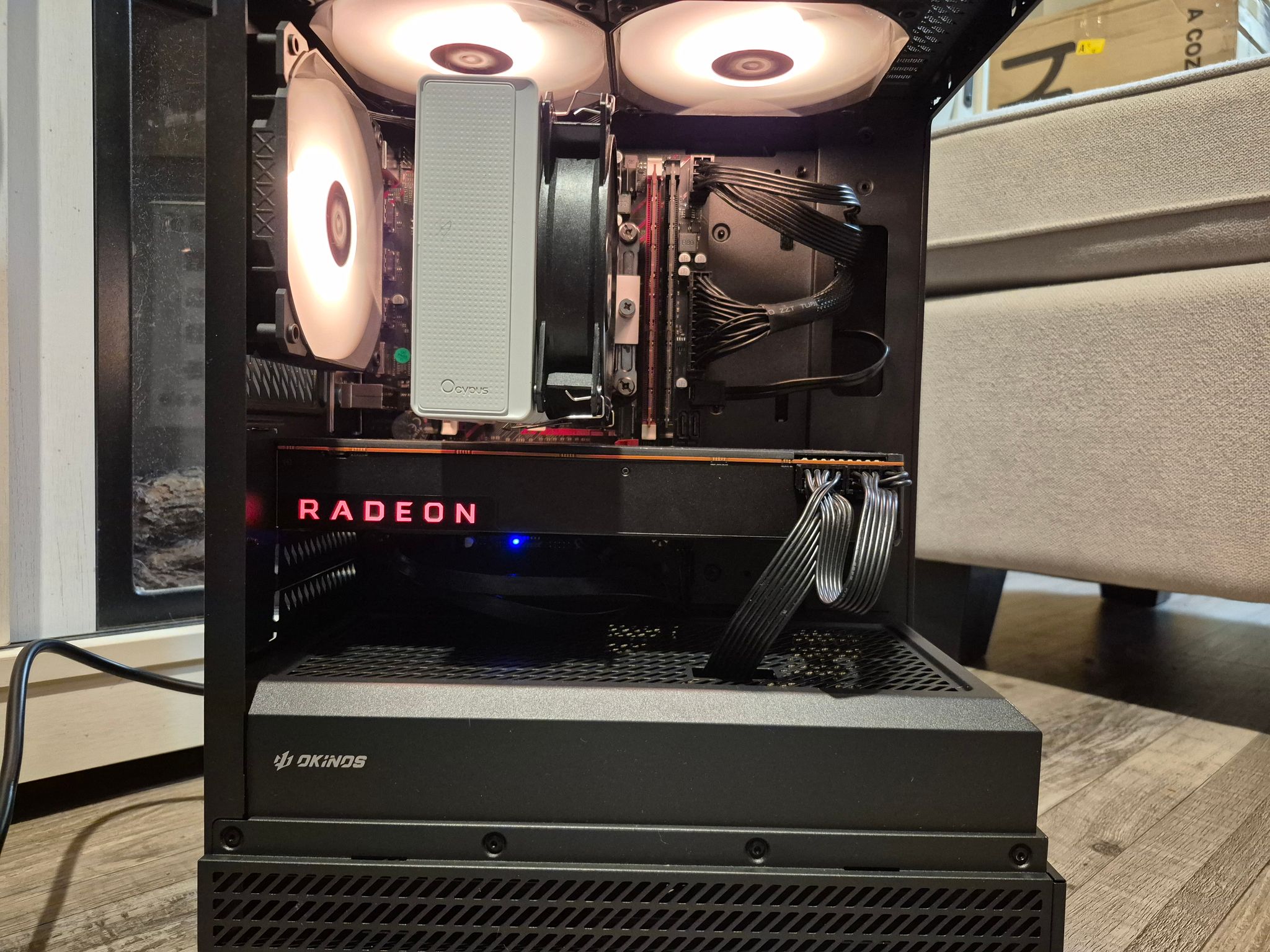 Gaming/Editing/Streaming | 12 Core Xeon, 28GB RAM,  8GB AMD Vega 64, Win11