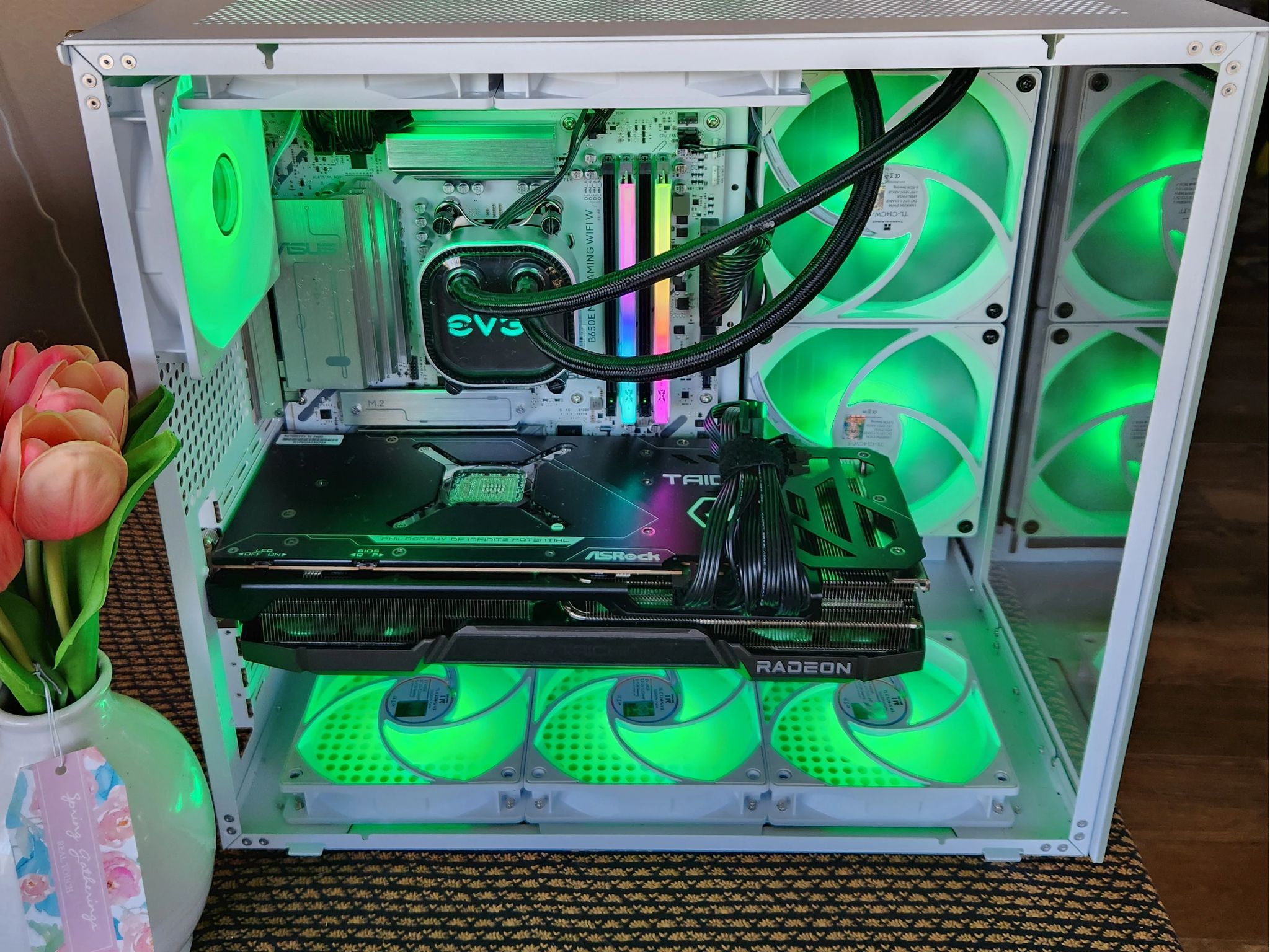 32 Gb ram, 9070 XT paired with a brand new 9600x, ASUS B650E Max Gaming wifi