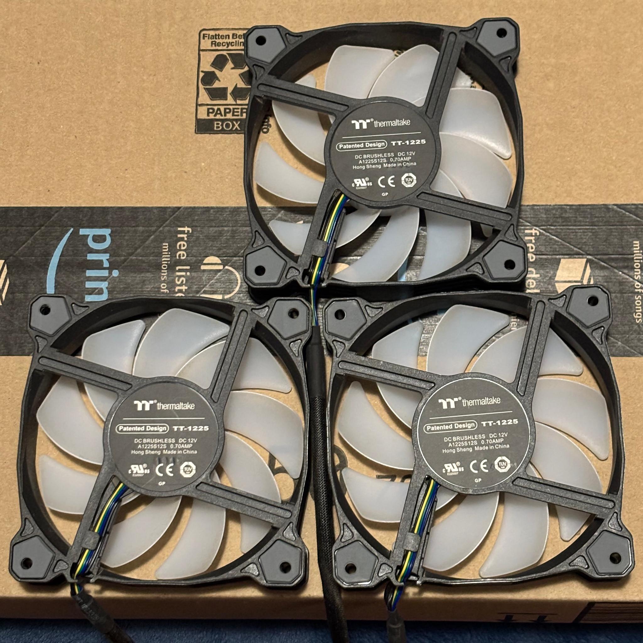 Pure Plus RGB TT Premium Edition 56.45 CFM 120 mm Fans 3-Pack