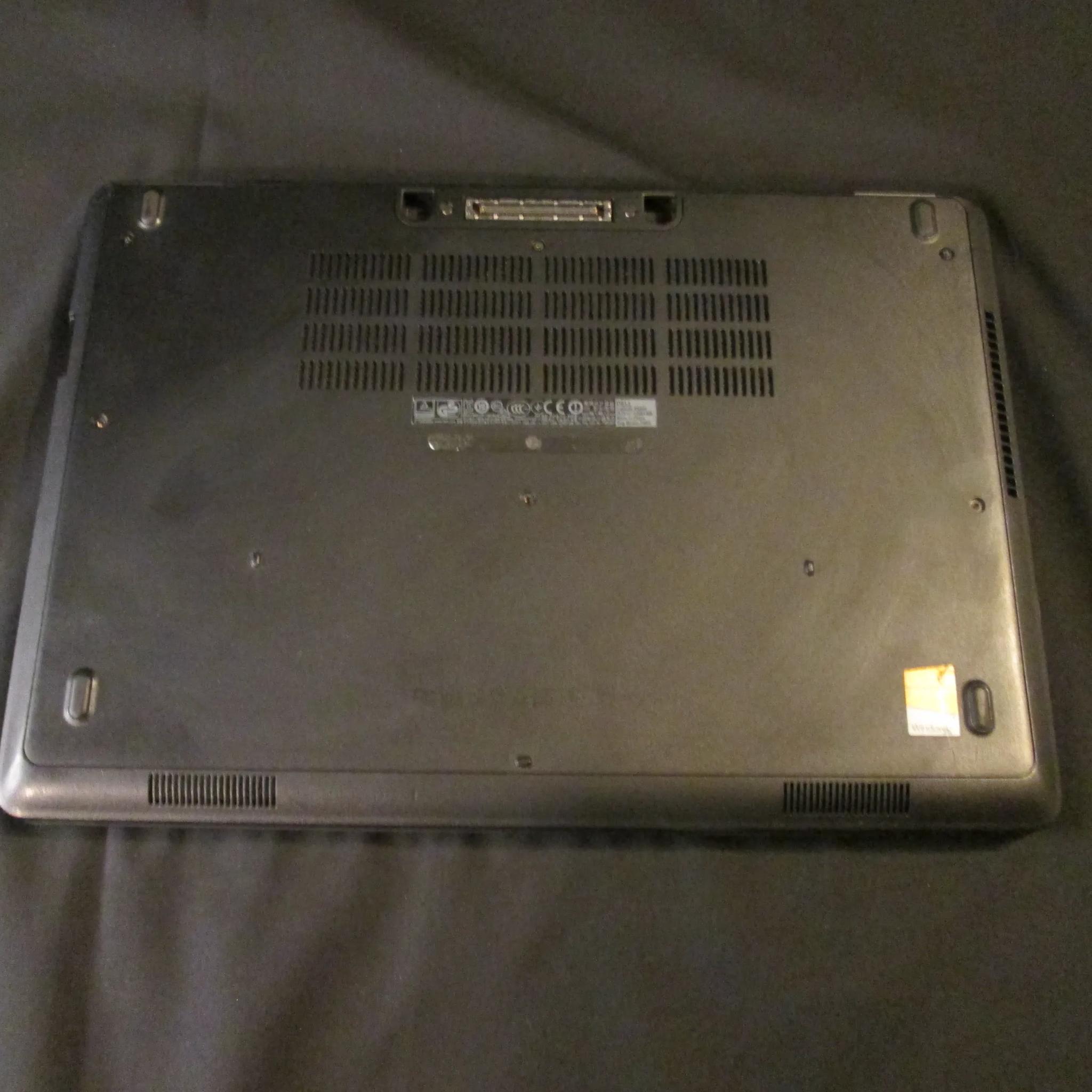 Dell Latitude E5450 Windows 11 Pro