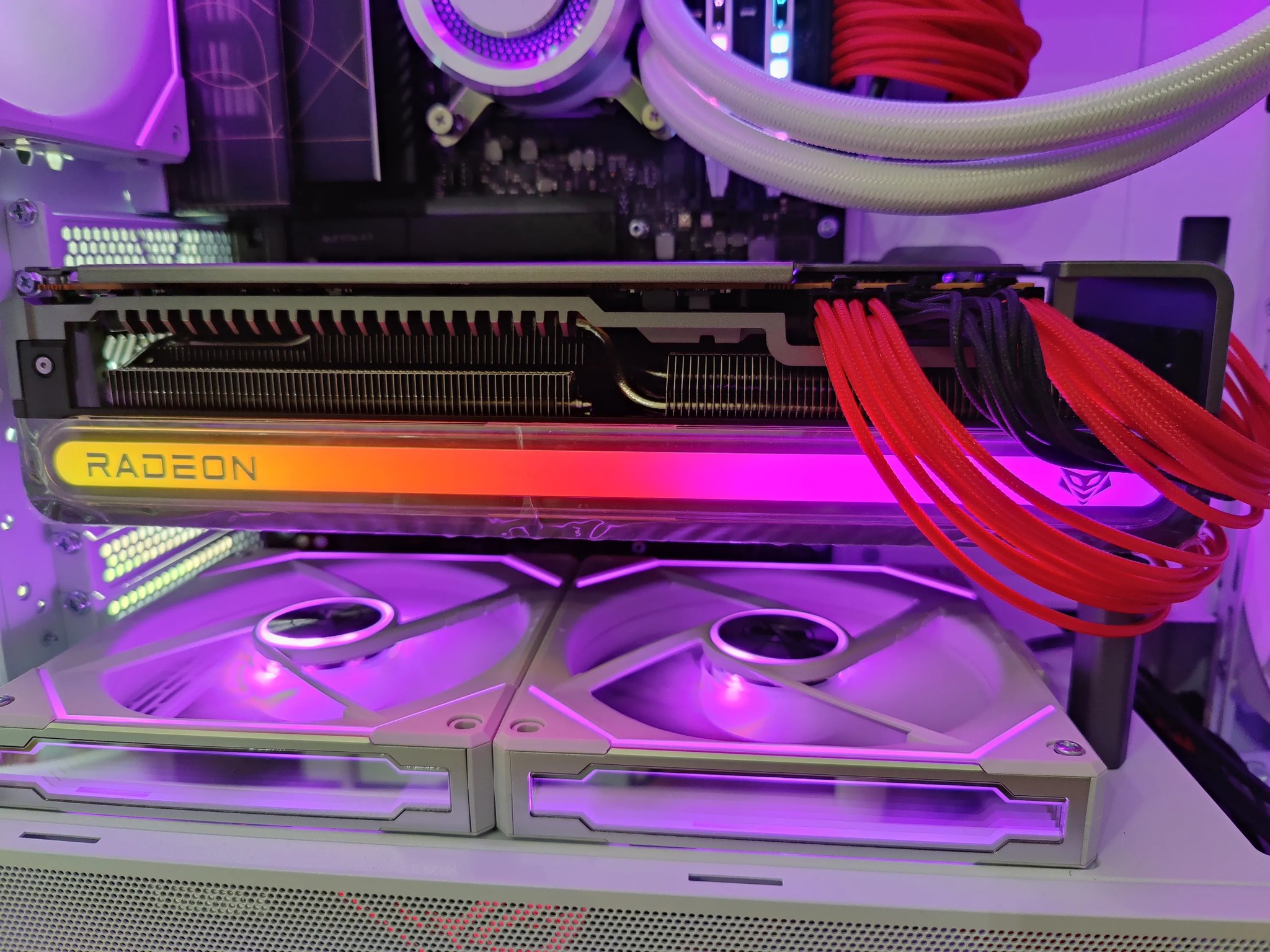 Saphire Radeon rx 7900 xtx Nitro+