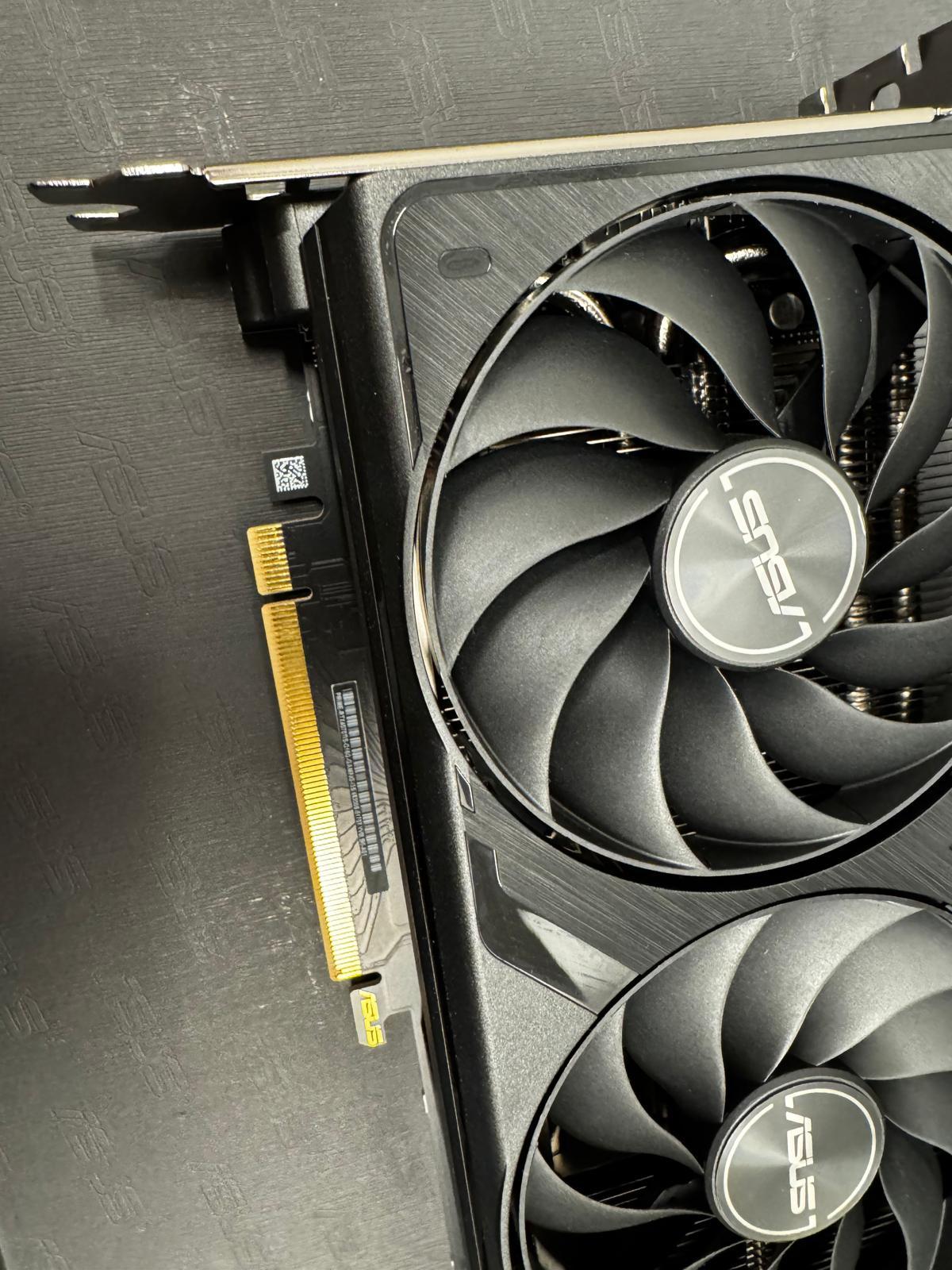 ASUS SFF-Ready Prime GeForce RTX™ 4070 Ti Super