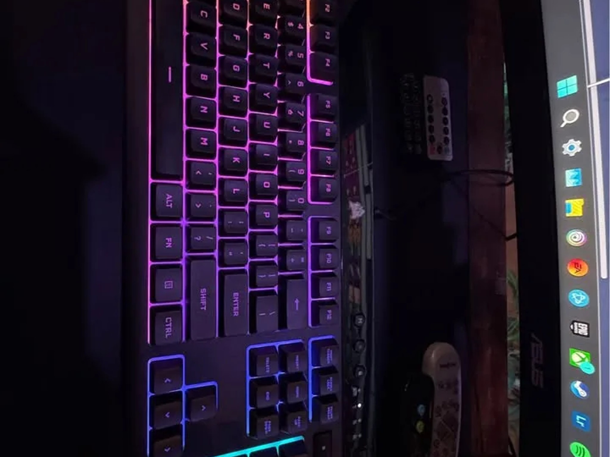 Corsair Wired K55 RGB Pro Keyboard