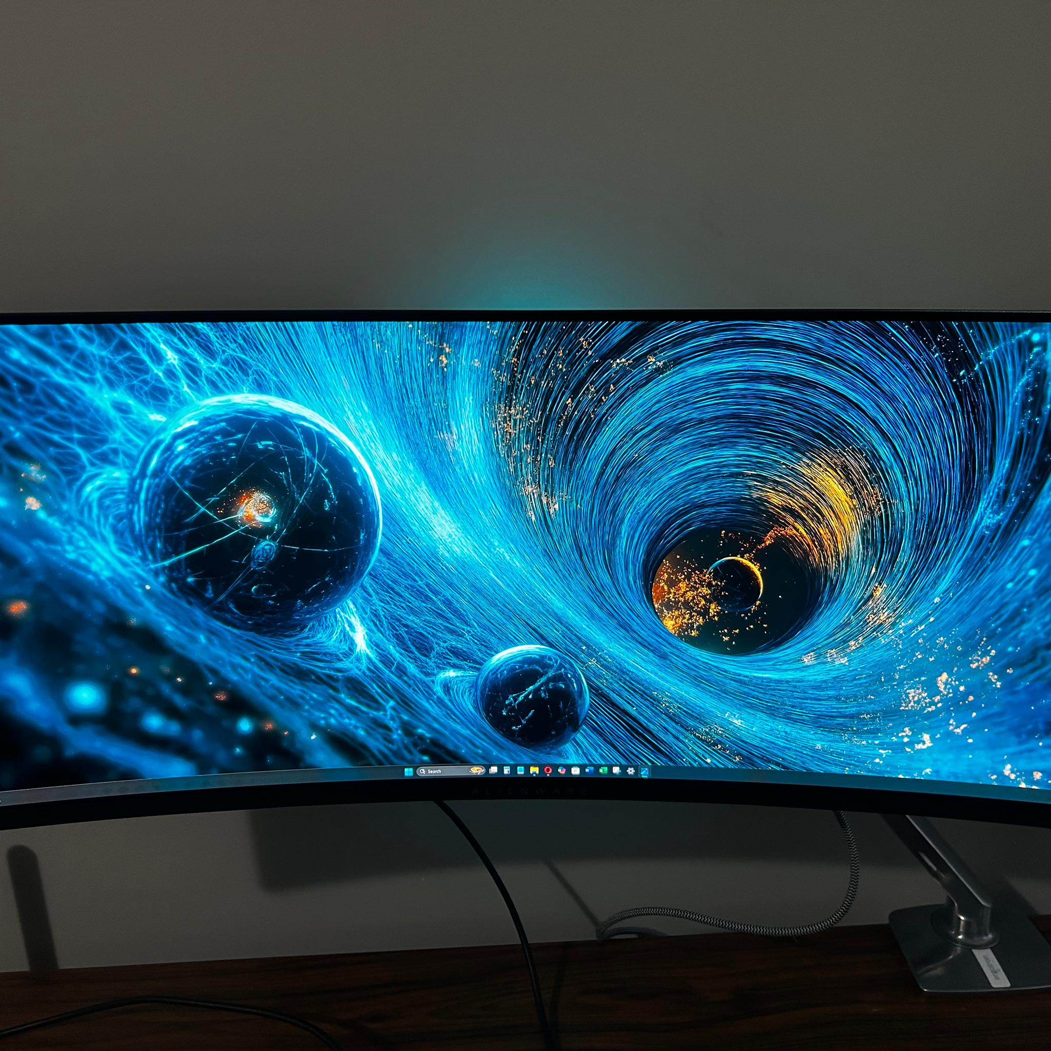 Alienware 34” OLED Curved Ultra-Wide (175hz) (3440x1440 Resolution) Gaming Monitor (AW3423DW)