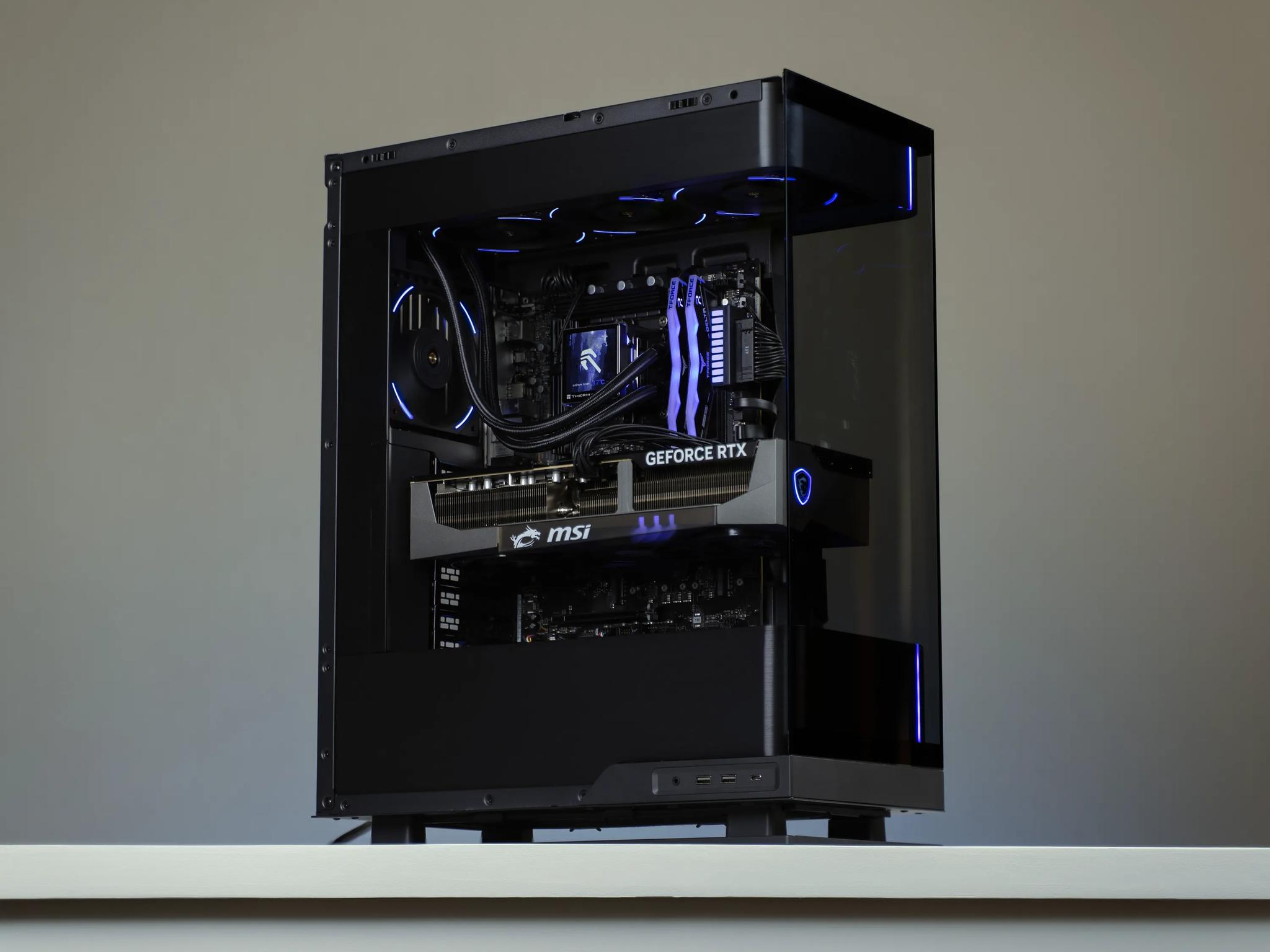 “Lumiform” RTX 5090 Core Ultra 9 285K 48GB 4TB Windows 11 Workstation Gaming PC