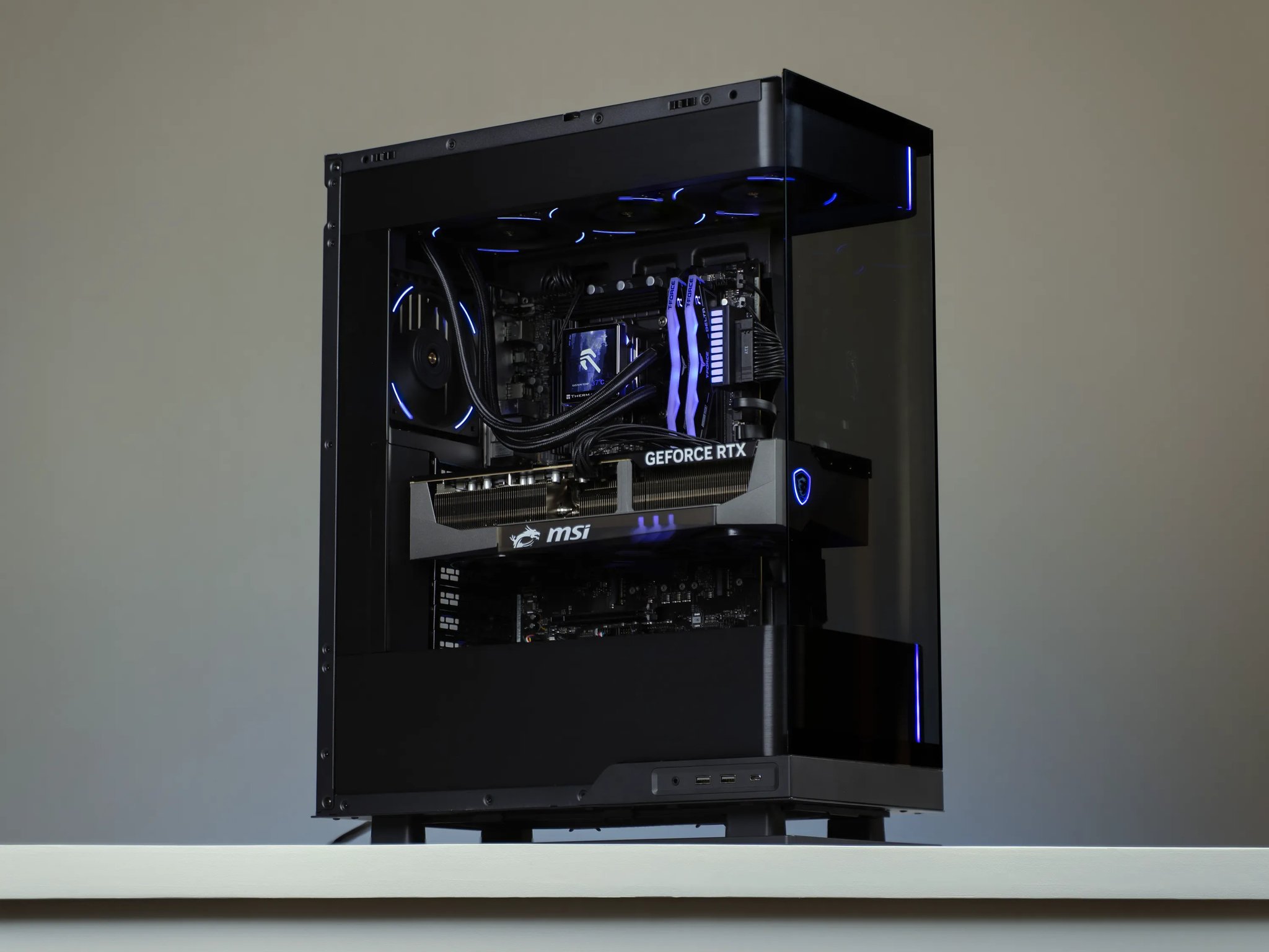 “Lumiform” RTX 5090 Core Ultra 9 285K 48GB 4TB Windows 11 Workstation Gaming PC