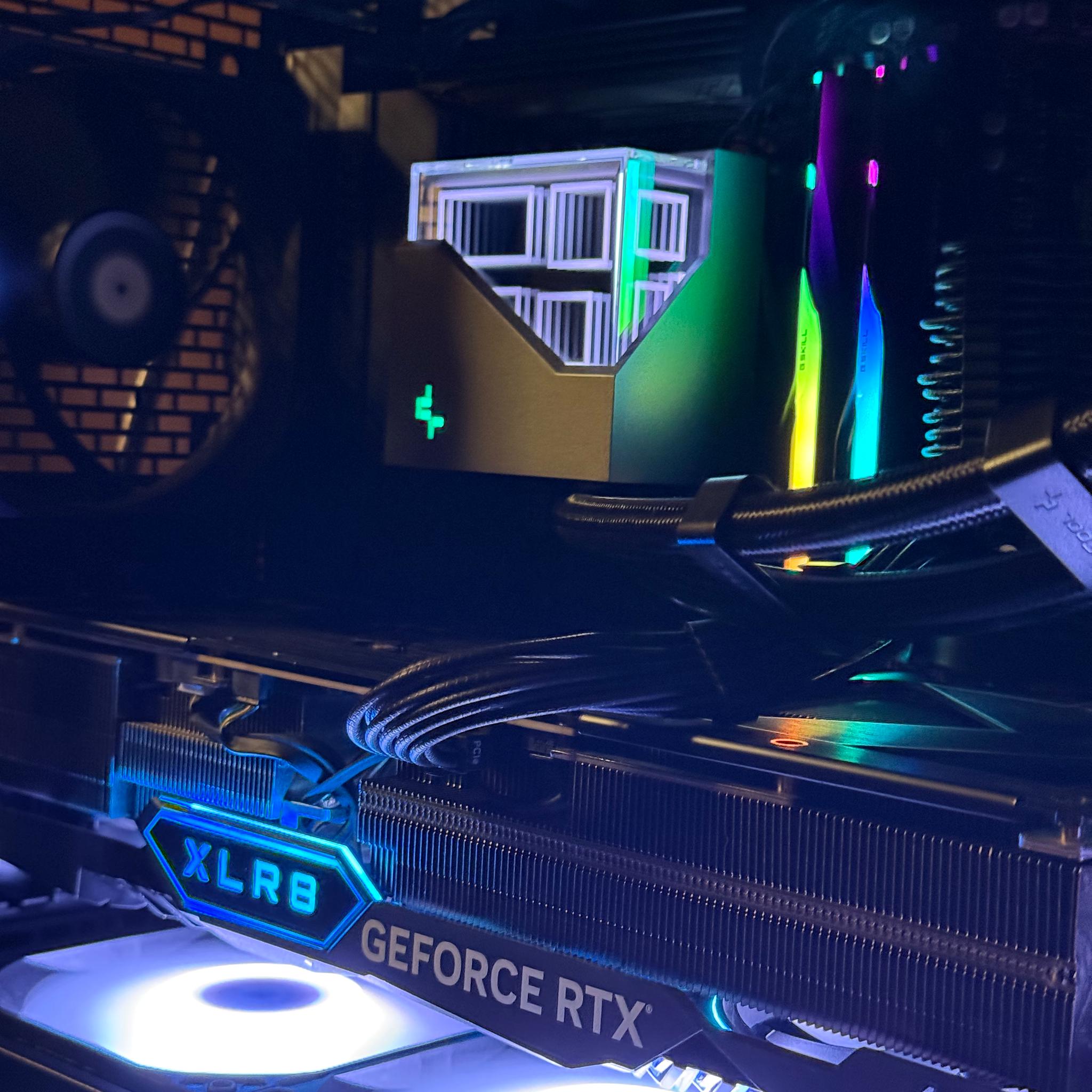 RTX 4080 Super | 32GB DDR5 | 2TB NVMe SSD | Ryzen 5 7600X Gaming PC