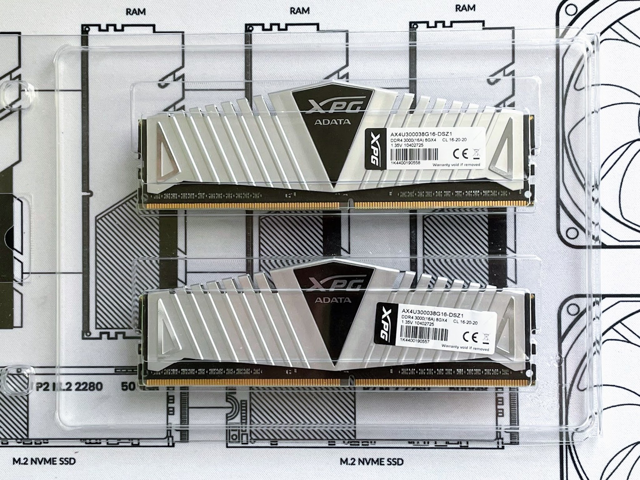 ADATA XPG Z1 16GB (2x8GB) 3000 MHz DDR4 CL16-20-20 (AX4U300038G16-DSZ1) RAM Memory