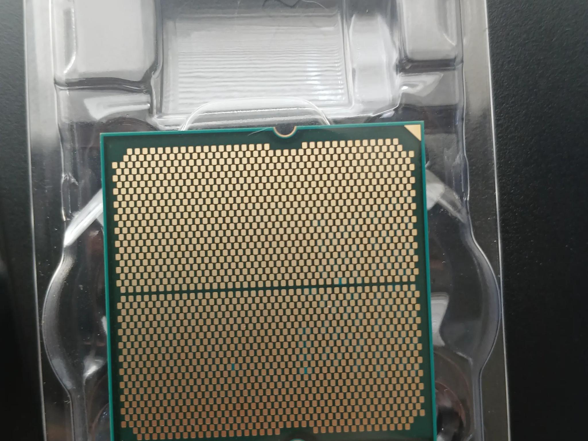 7950X3D Like New