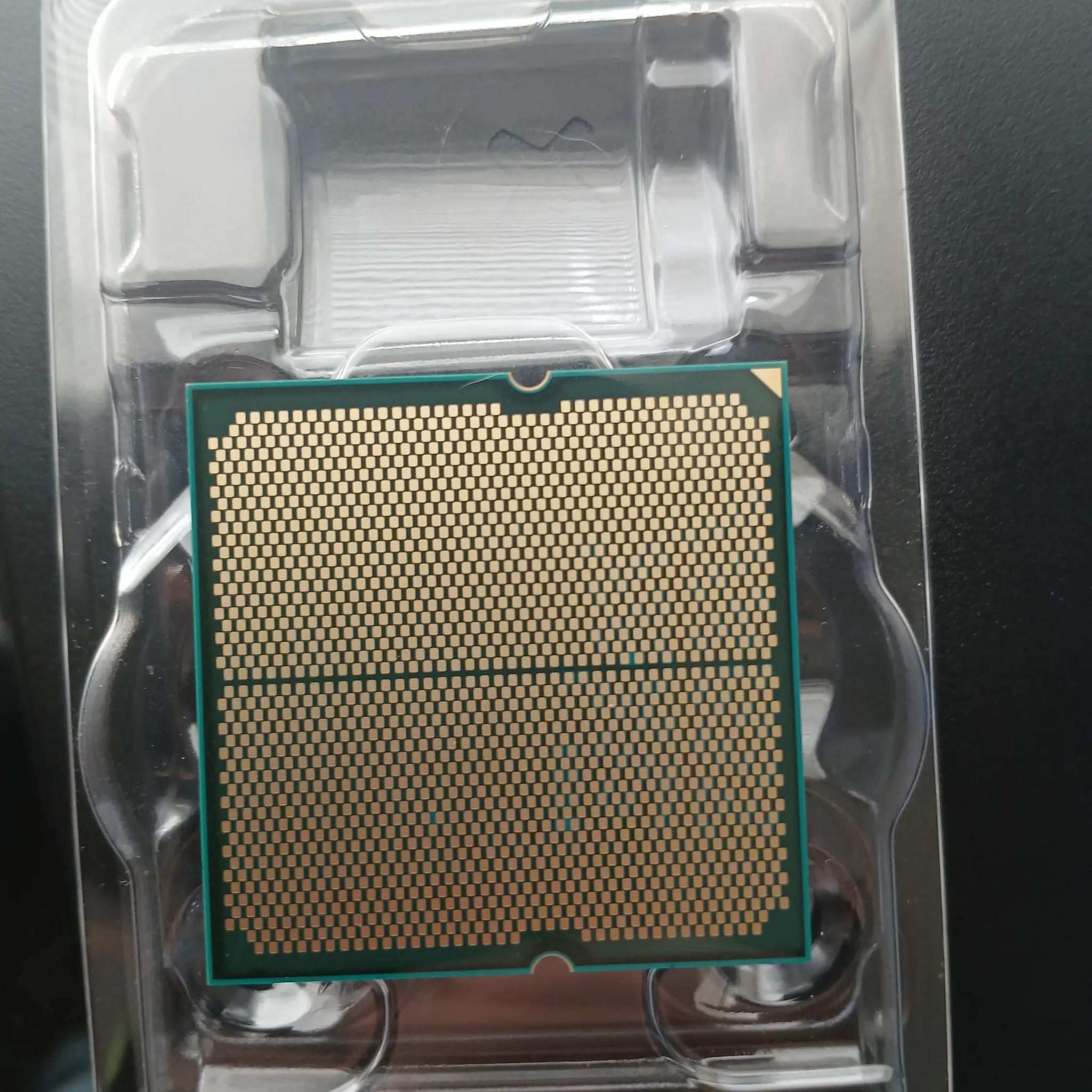 7950X3D Like New