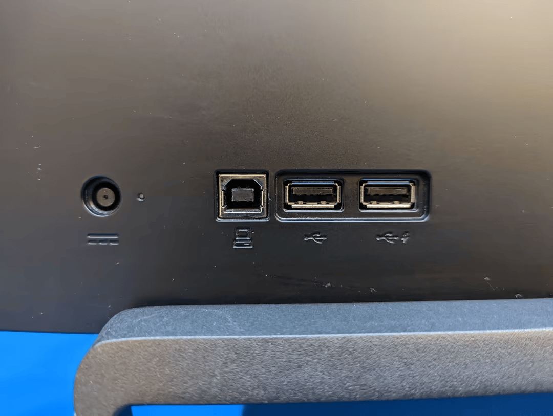 HP OMEN 32" 1440p 75hz HDMI DP Gaming Monitor Screen 