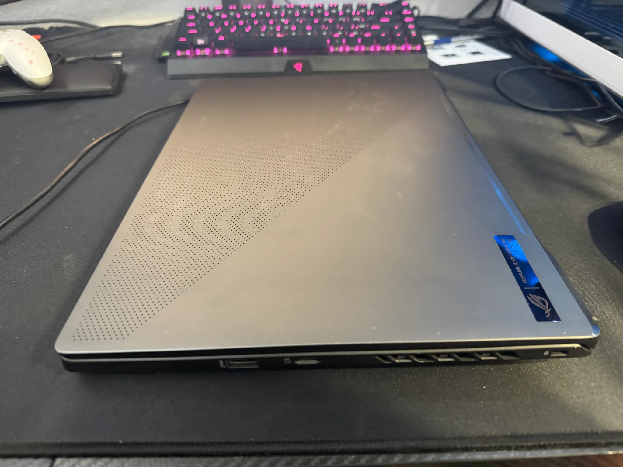 ASUS ROG Zephyrus 15.6" 165Hz Gaming Laptop-AMD Ryzen 9-16GB DDR5 Memory-NVIDIA GeForce RTX 3060