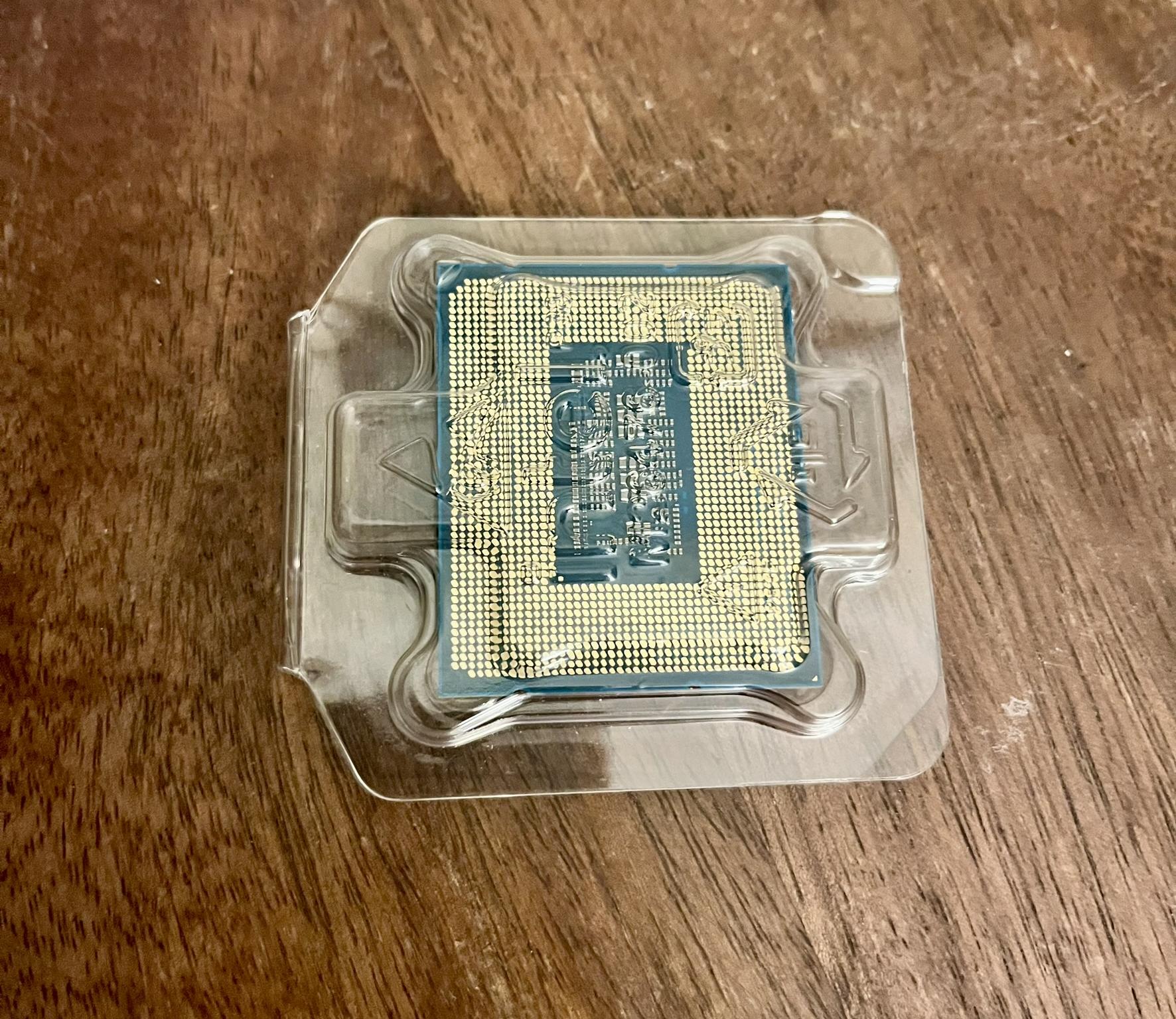 OPEN BOX Intel Core i7-12700K Alder Lake LGA 1700 12 cores (8p + 4e) 3.6 GHz up to 5.00 GHz