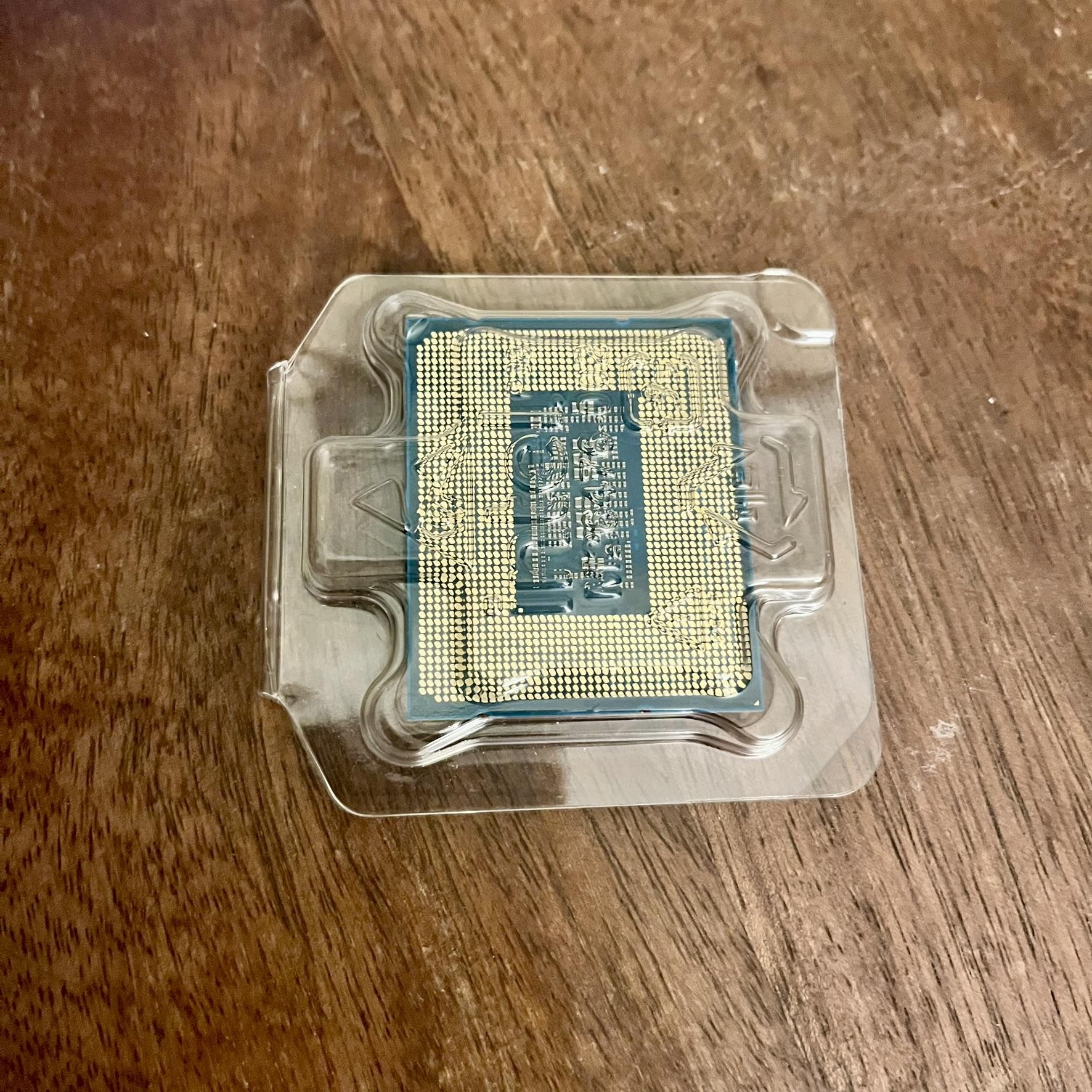 OPEN BOX Intel Core i7-12700K Alder Lake LGA 1700 12 cores (8p + 4e) 3.6 GHz up to 5.00 GHz