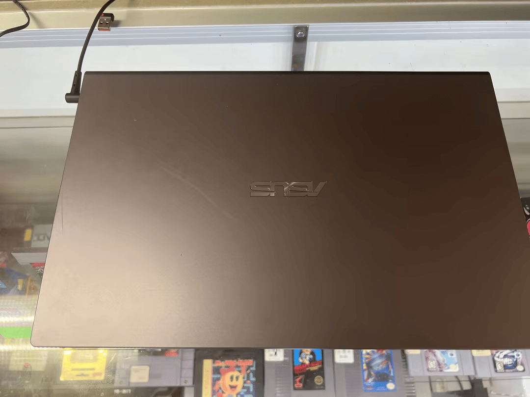 Asus Athlon Laptop M509D 15.6”