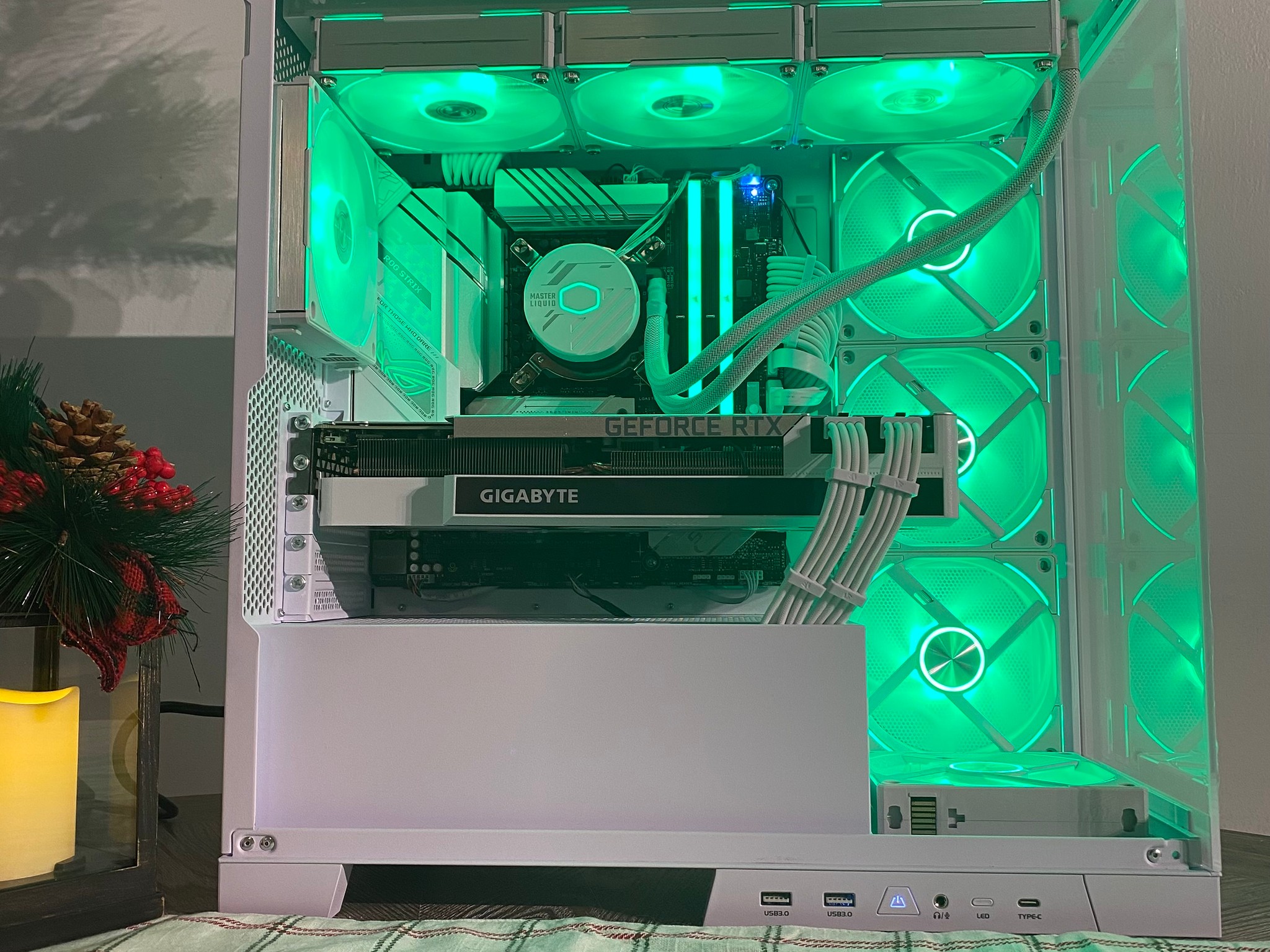 Manganese II i7 13700k, RTX 3080 Ti, 32GB DDR5 7200 2TB NVME