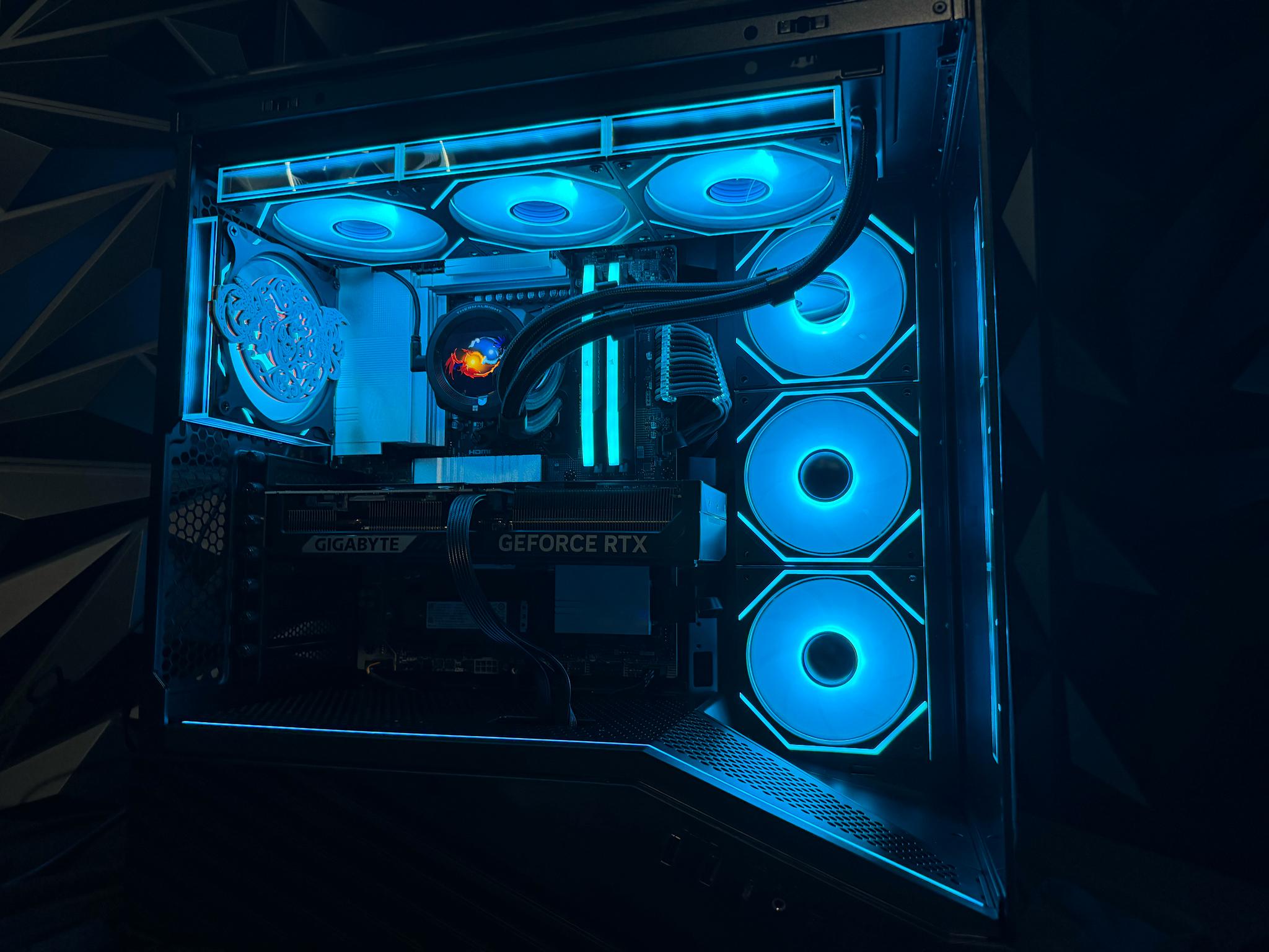 🔥🐉 XY FLAME 🐉🔥 Ryzen 9 7900X| RTX 5070| 32 GB DDR5| 1.5 TB NVMe| 850W PSU