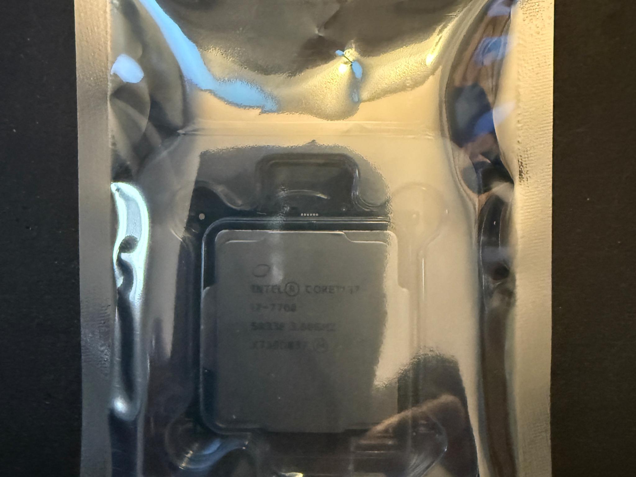 Intel i7-7700