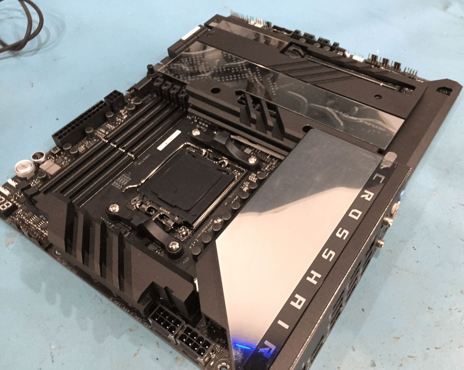 ASUS ROG CROSSHAIR X670E HERO AM5 MOTHERBOARD - RMA REPLACEMENT