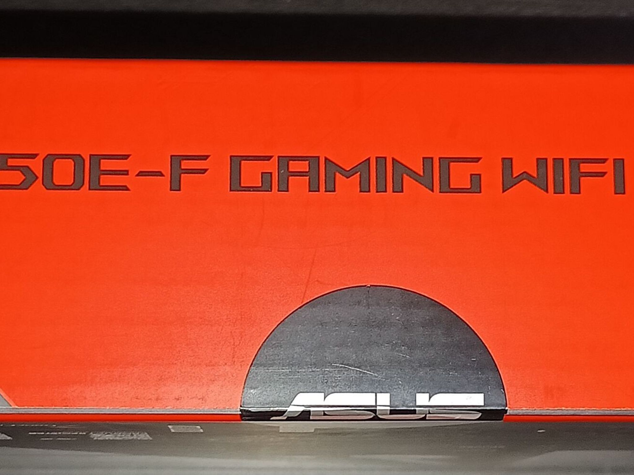 ASUS ROG Strix B650E-F Gaming WiFi AM5 ATX Motherboard DDR5 PCIe 5.0 Sealed