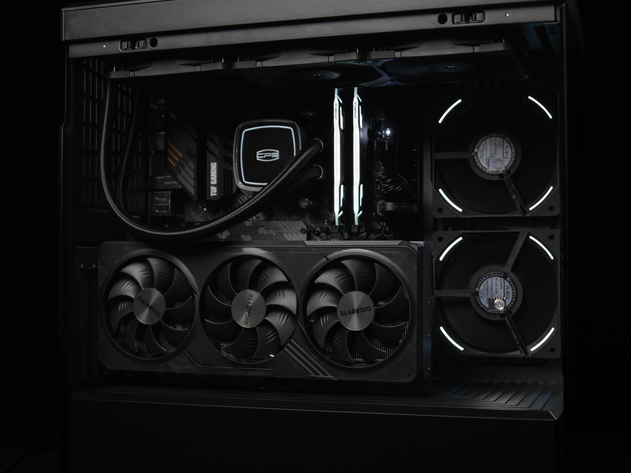 “Predarc” RX 7700 XT 32GB Ryzen 7 Windows 11 1TB Gaming PC Powerhouse