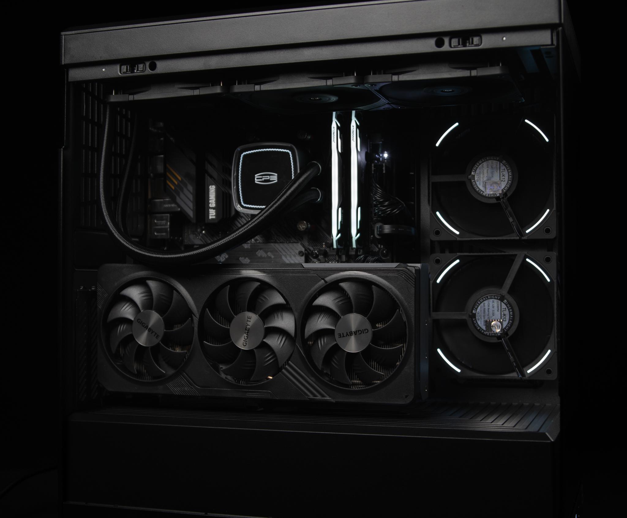 “Predarc” RX 7700 XT 32GB Ryzen 7 Windows 11 1TB Gaming PC Powerhouse