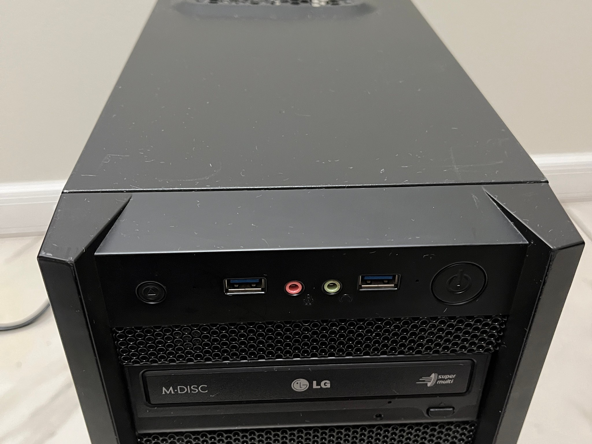 NVIDIA RTX 2070, Intel i7-6700k, 16GB RAM, 1.2TB Storage - Gaming PC w/Wi-Fi, BT