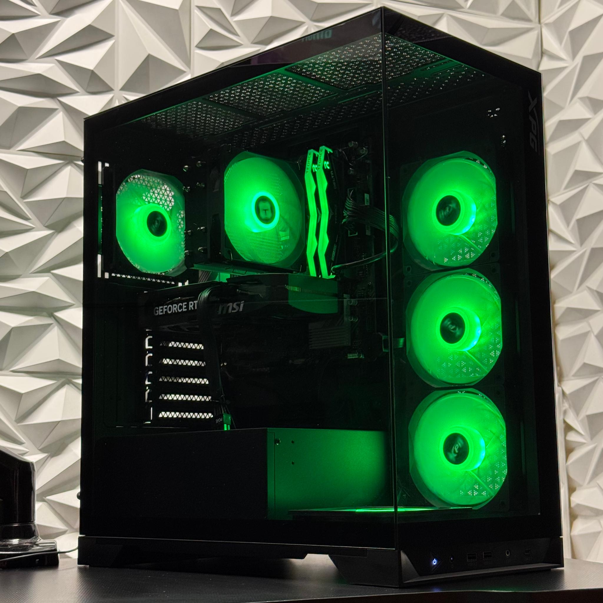 Rtx 5060 ti / Ryzen 5 7500F / 16GB 6000Mhz DDR5 / 1TB Samsung 970 / RGB
