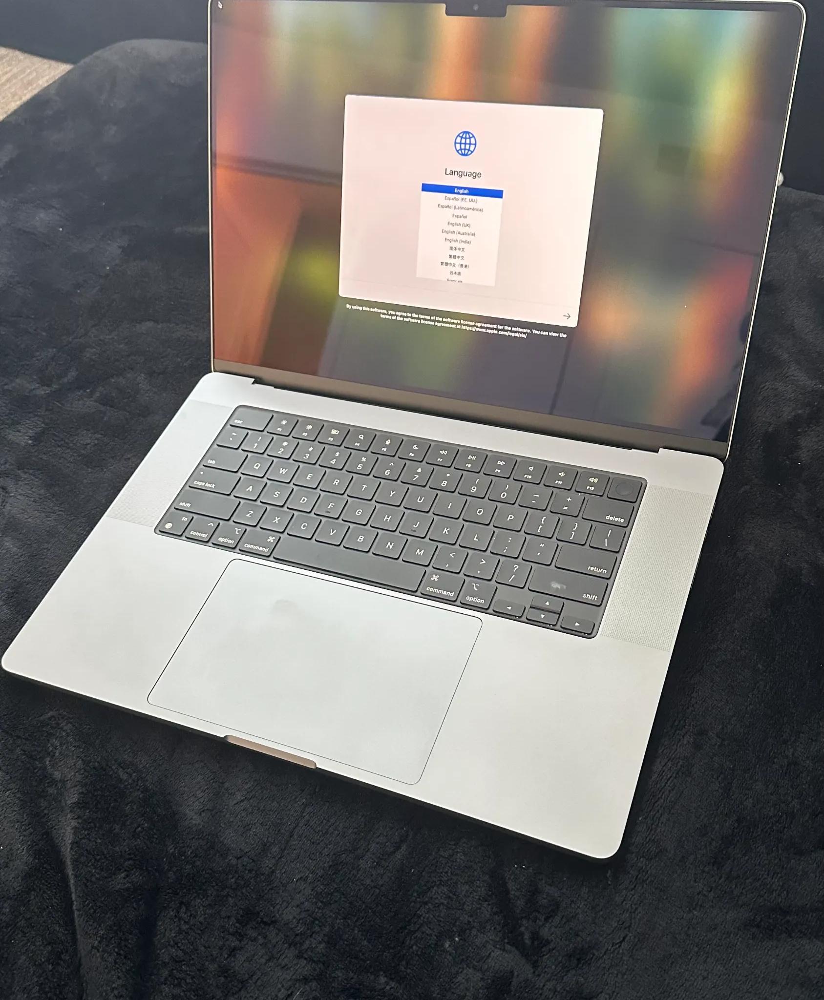 Like New! Macbook Pro 16" 2021