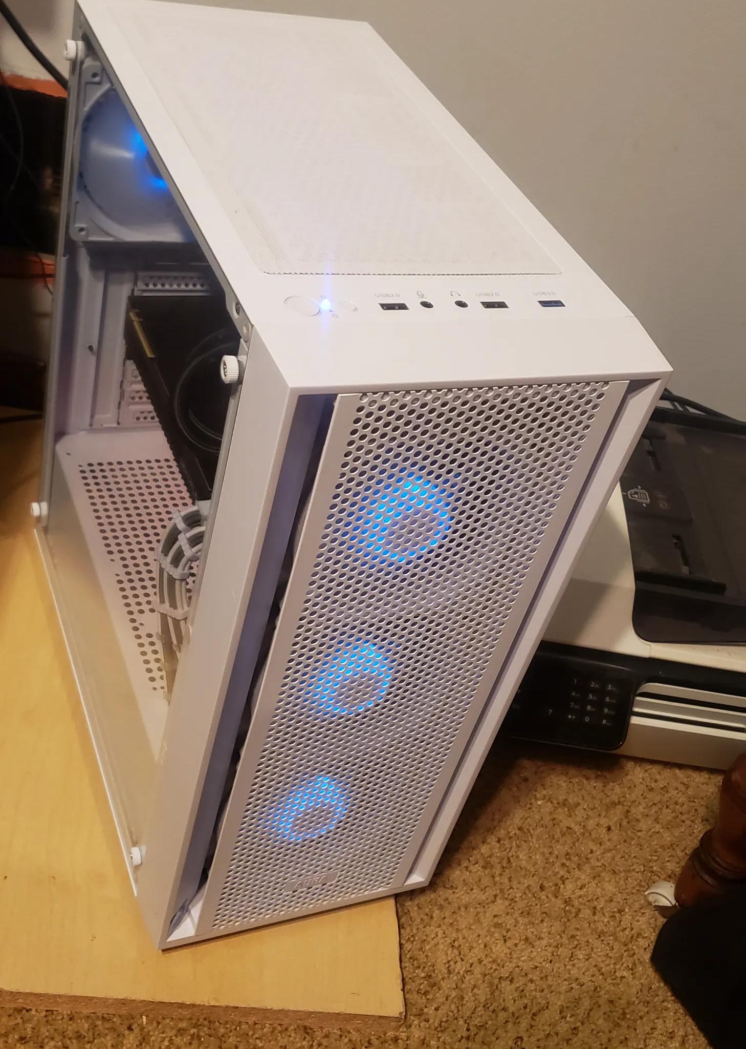 12600k RTX 2080 Windows 11 Pro Mid tier Gaming PC