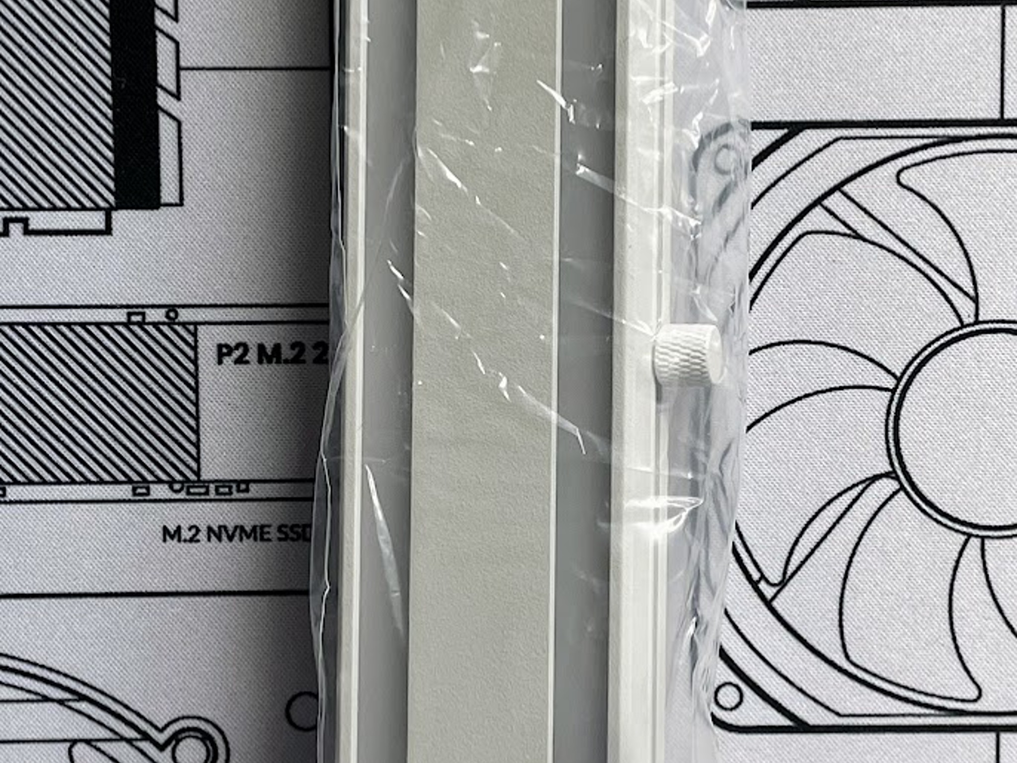 iHTP 5V 3-Pin White ARGB GPU Anti-Sag Brace Holder