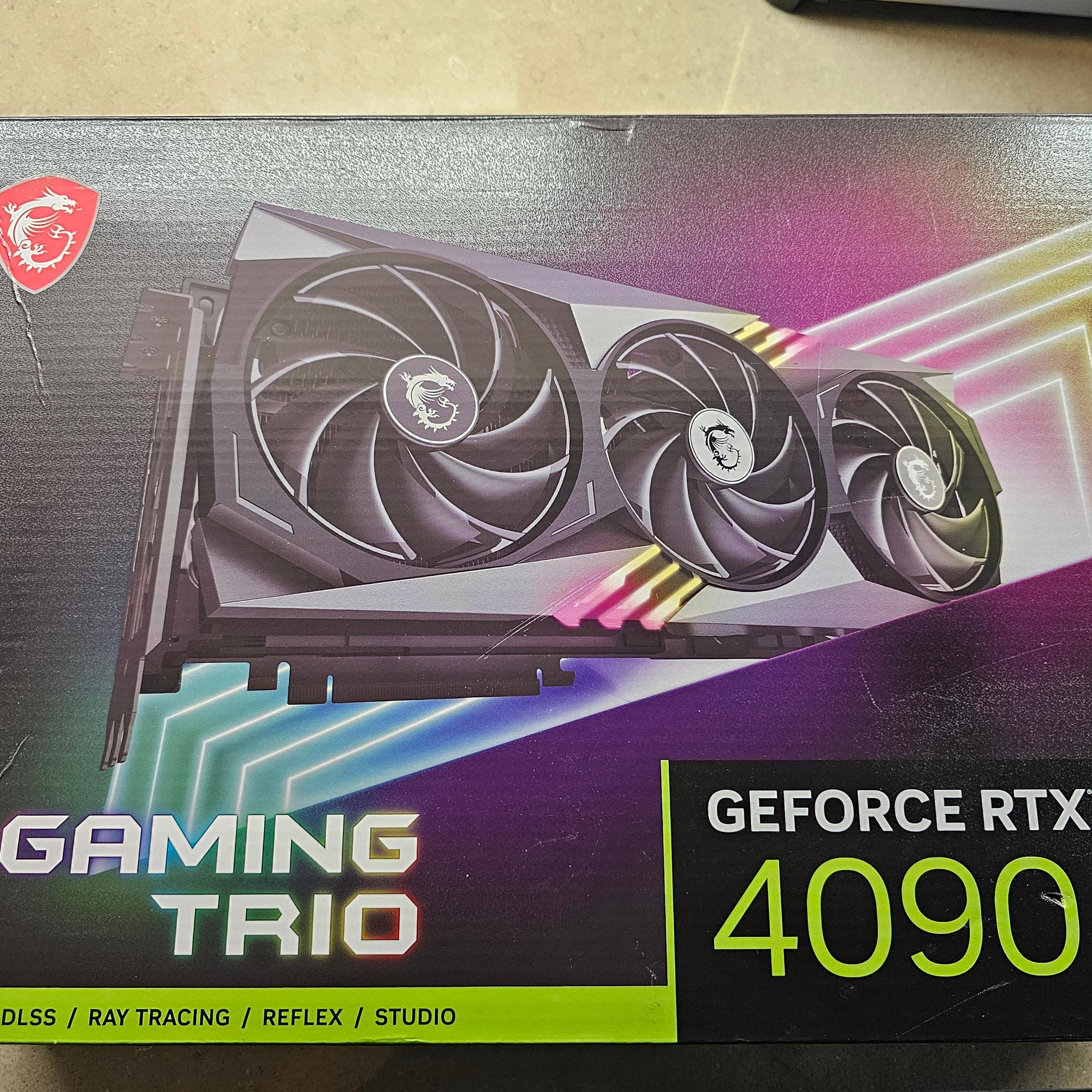 MSI GeForce RTX 4090 GAMING TRIO