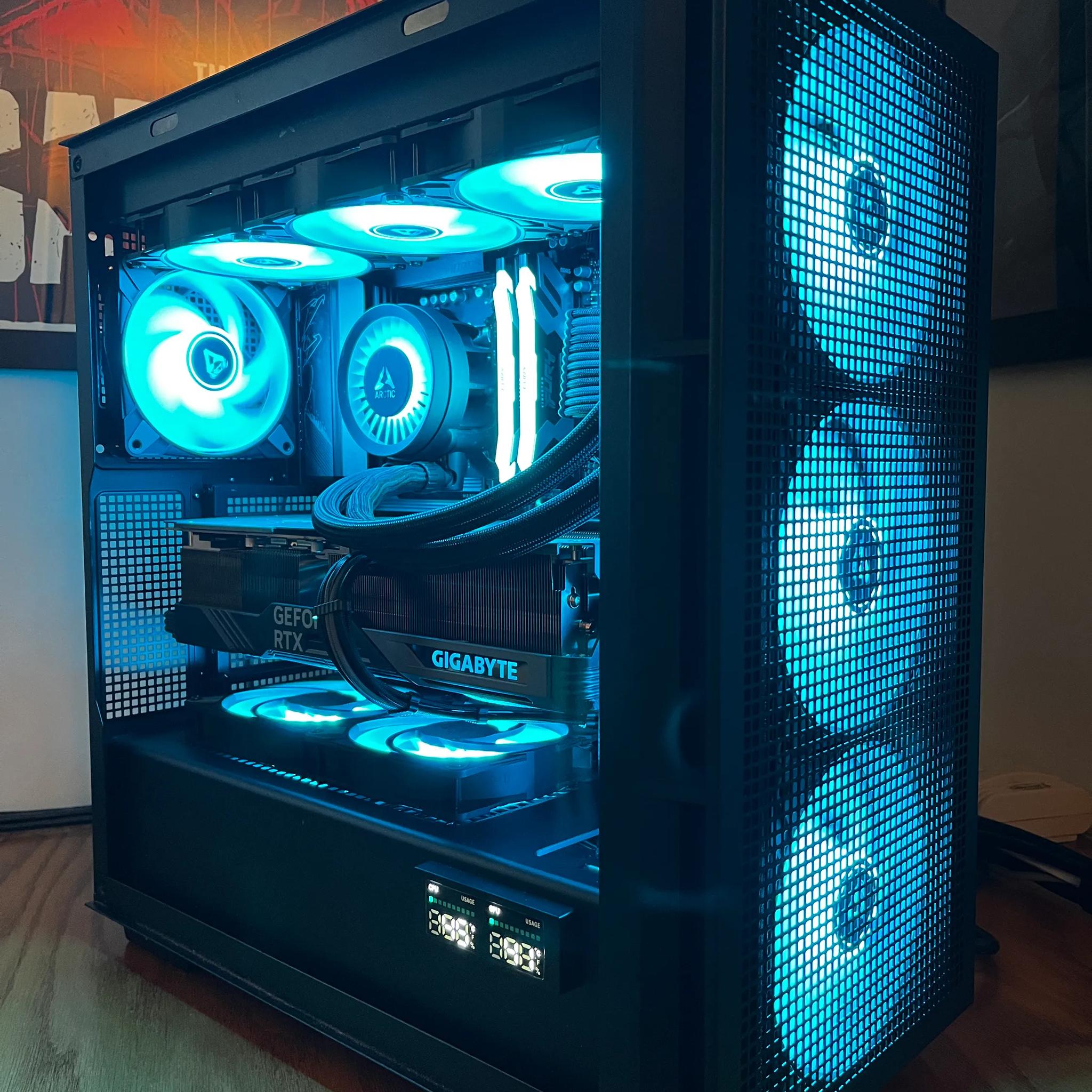 Black Jaguar - RTX 4080 | Ryzen 7 7800X3D | 32GB @6000MT/sec | 4TB NVME total storage | 1000W PSU