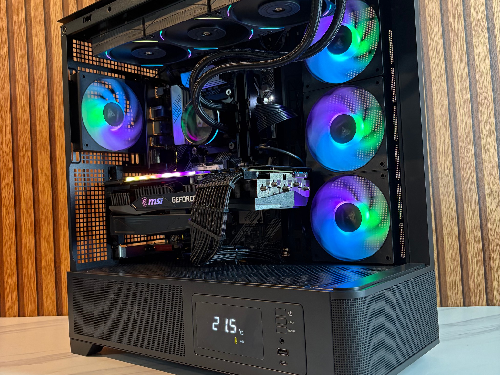 RTX 3090 24GB | RYZEN 7 5800X | 64GB DDR4 | 1TB NVME SSD | 360MM AIO | 750W