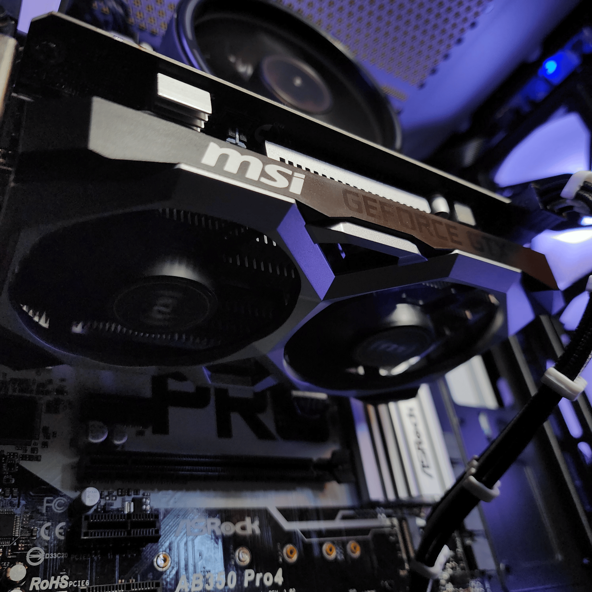 ⚫️💀⚫️ AMD Ryzen 3 1200AF 4-Core //  MSI GeForce GTX 1650 4GB // TCreate 16GB 2666MHz*