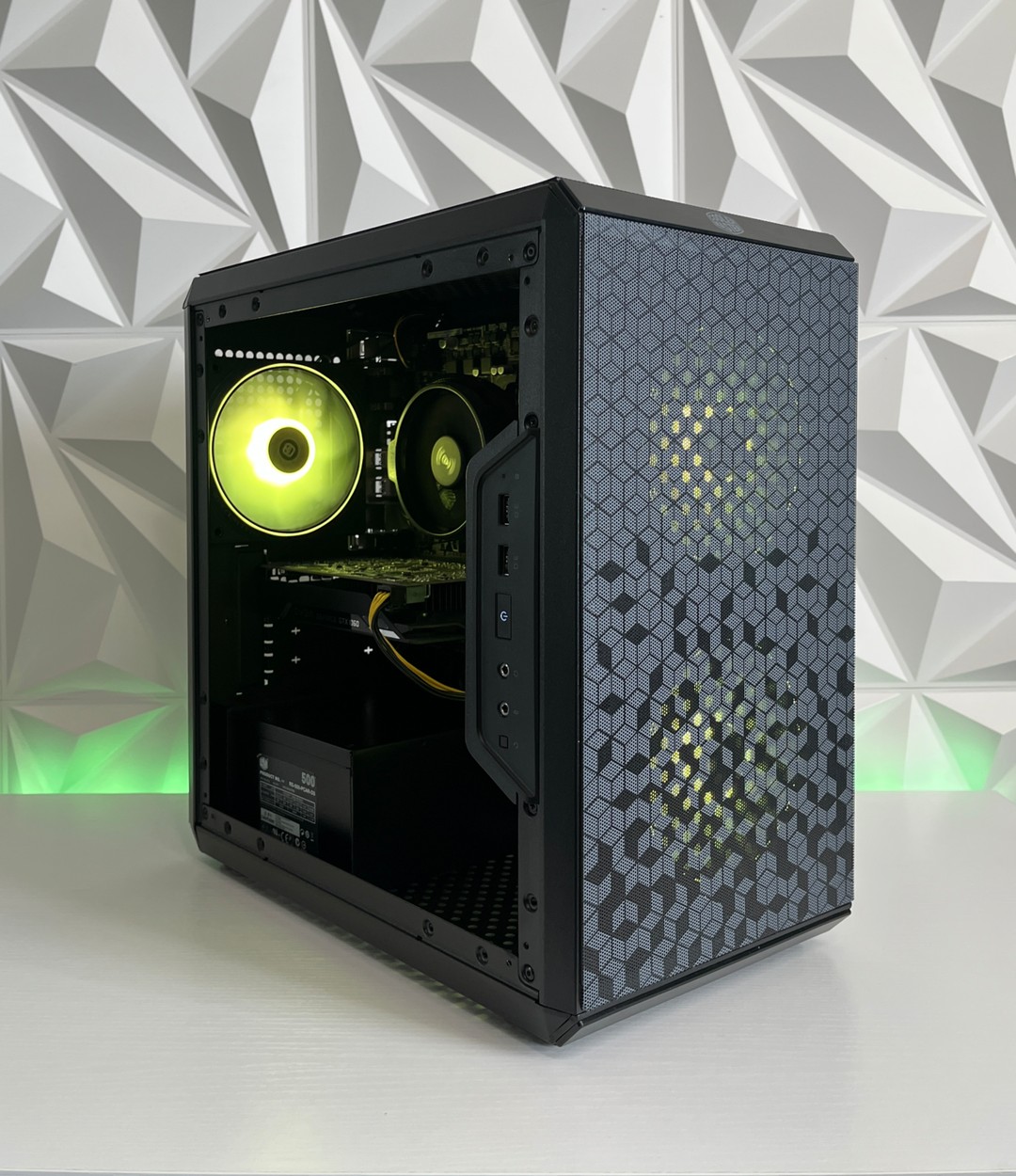 GTX 1060 6GB, Ryzen 5 2600X, 16GB RAM | Black RGB Gaming Computer