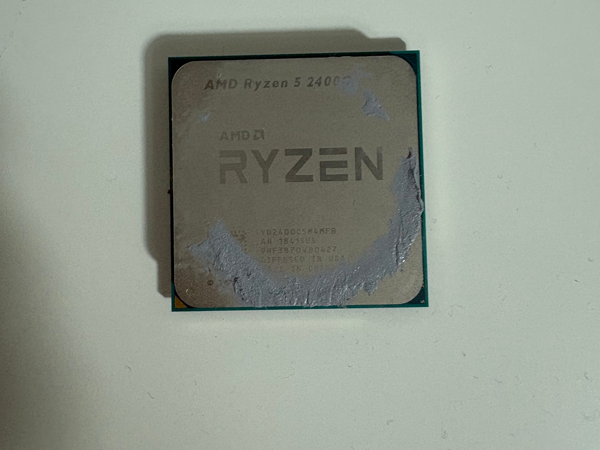 AMD Ryzen 5 2400G