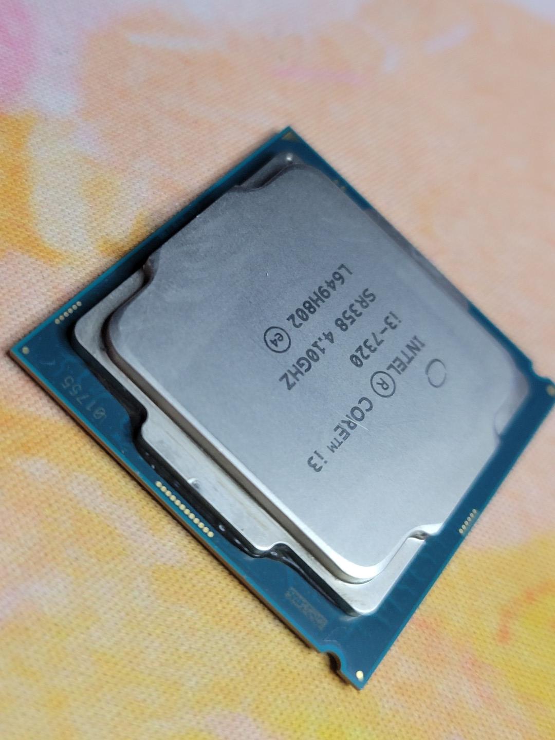 Intel Core i3-7320